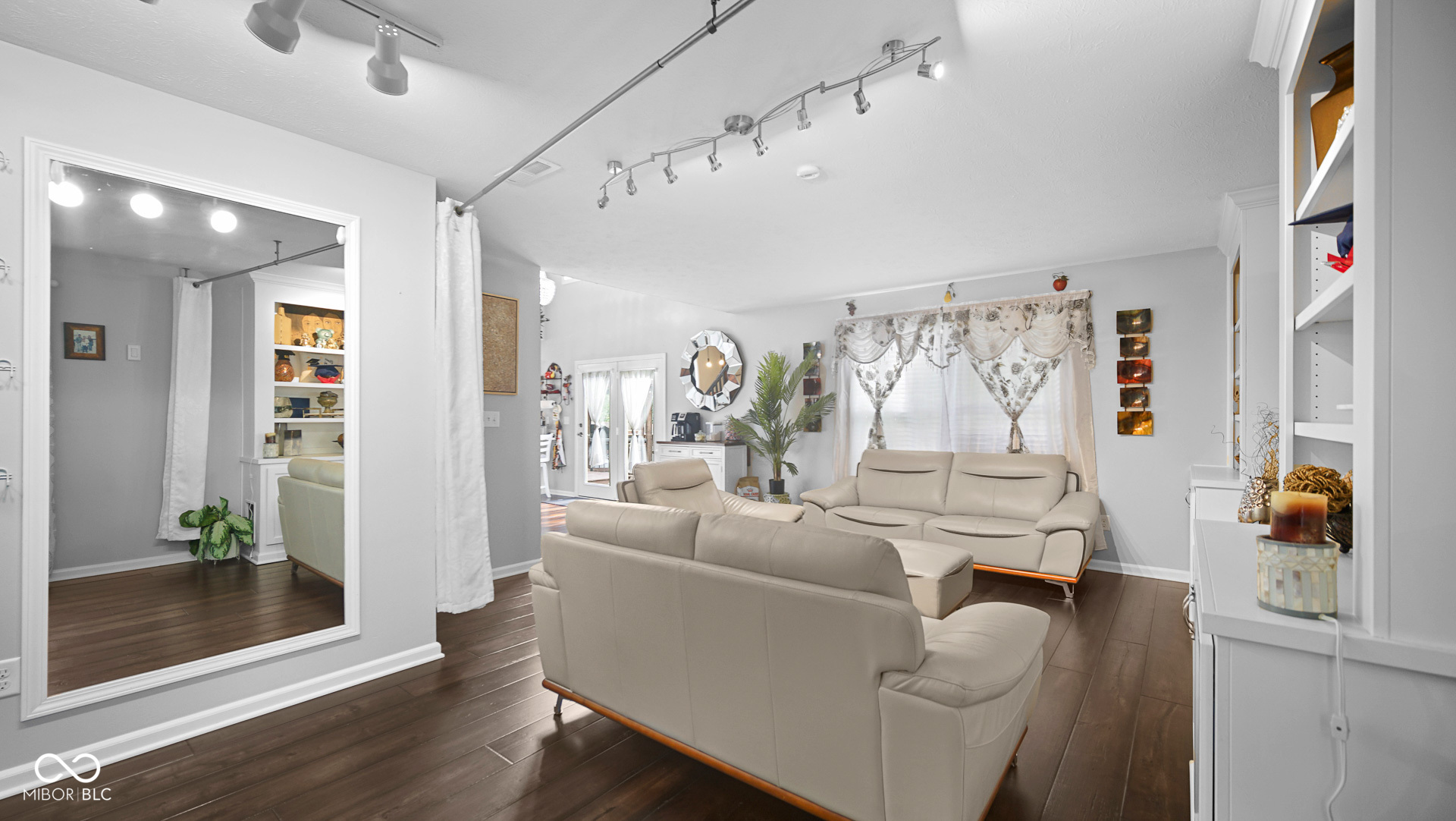 6855 Decatur Ridge Place