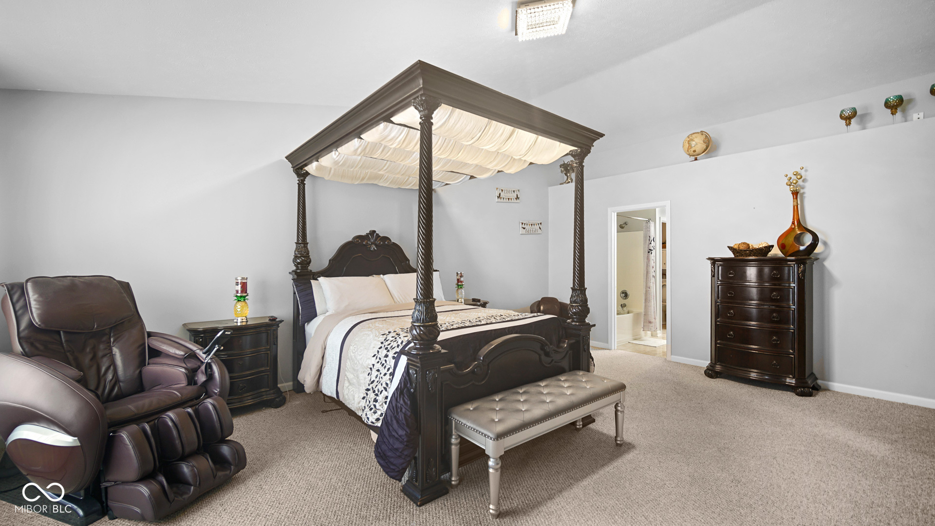 6855 Decatur Ridge Place