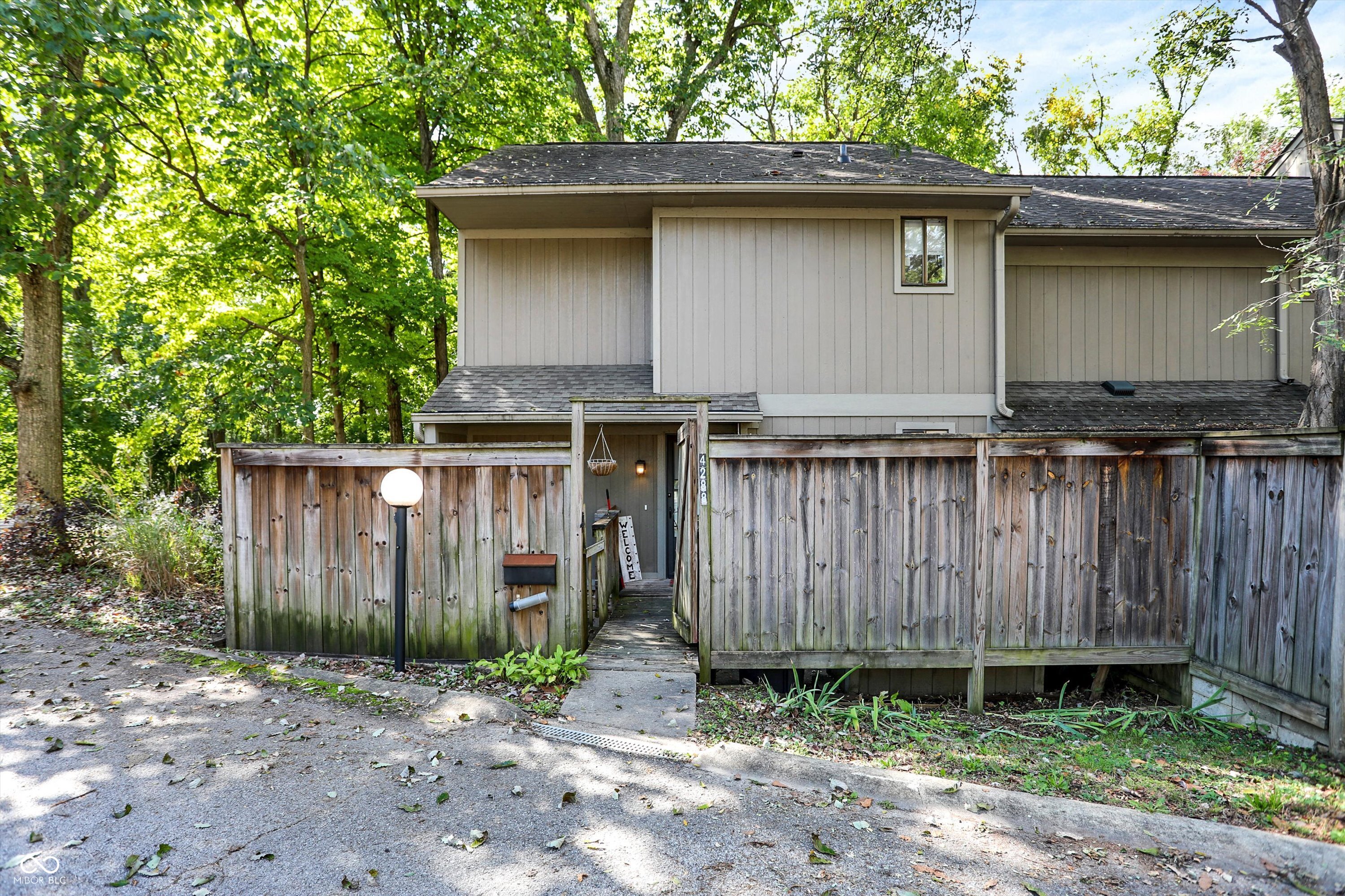 4288 Larkspur Trace