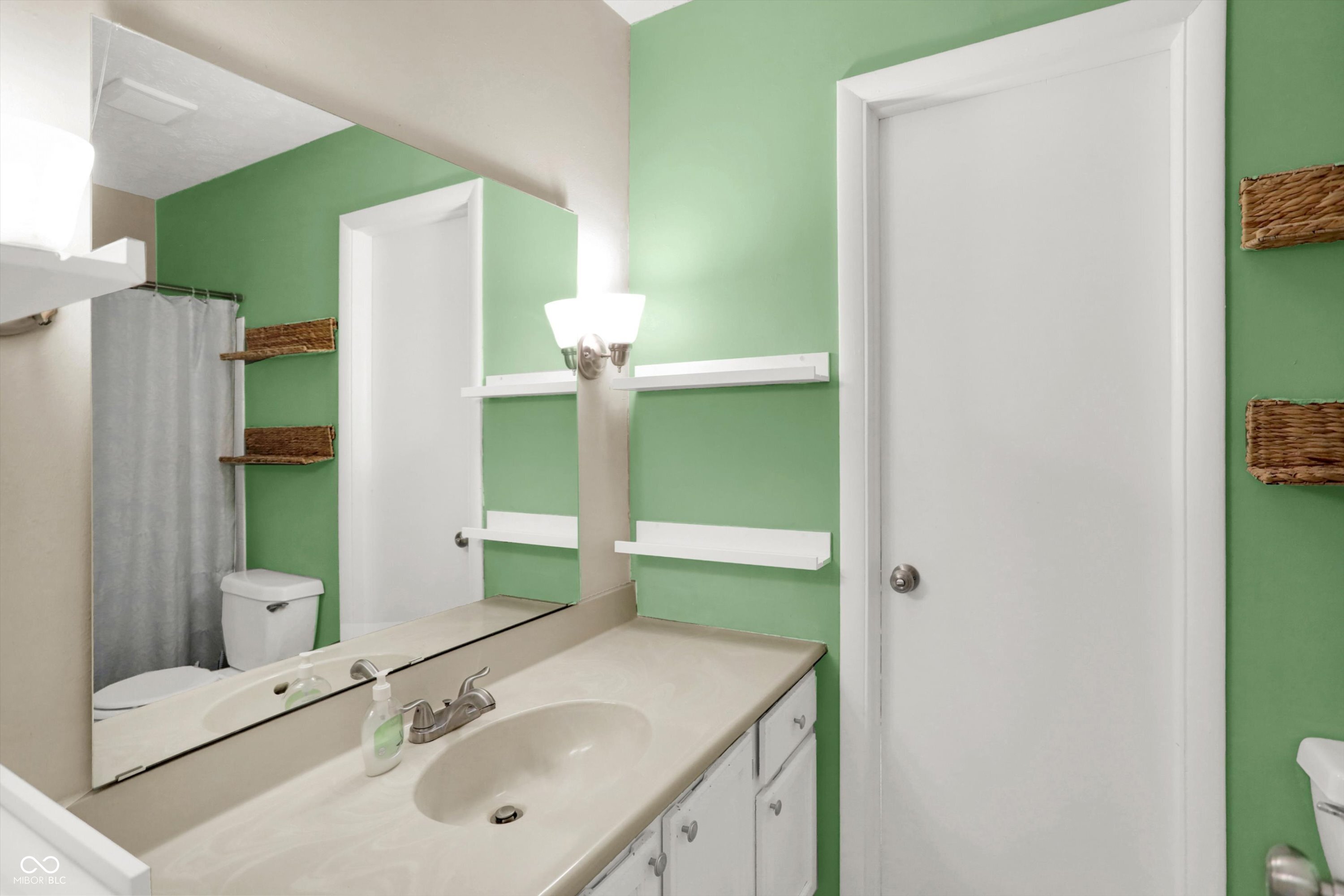 4288 Larkspur Trace