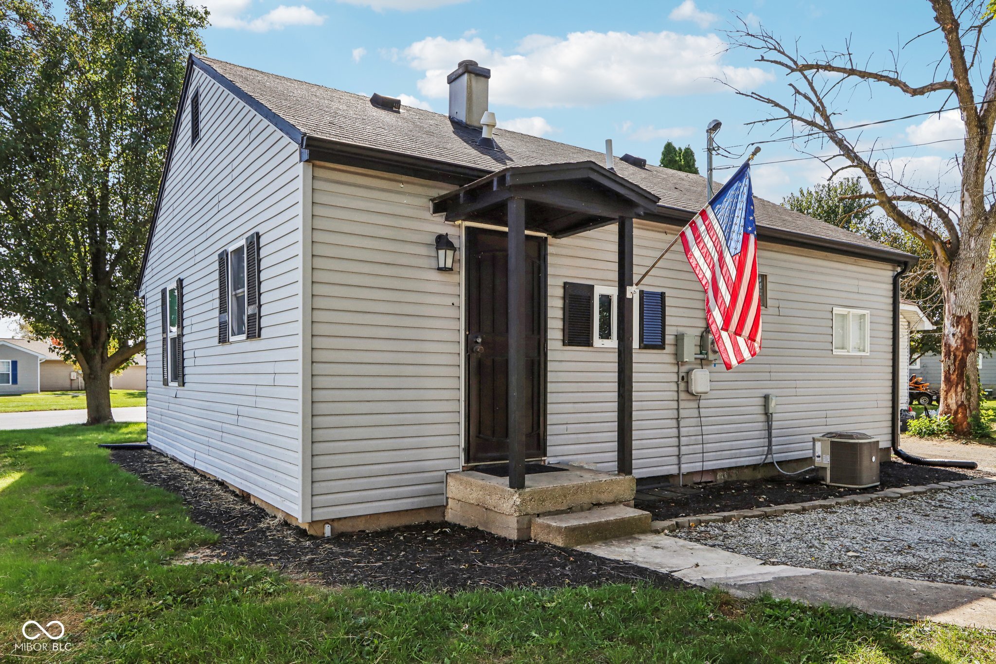 512 Marine Drive