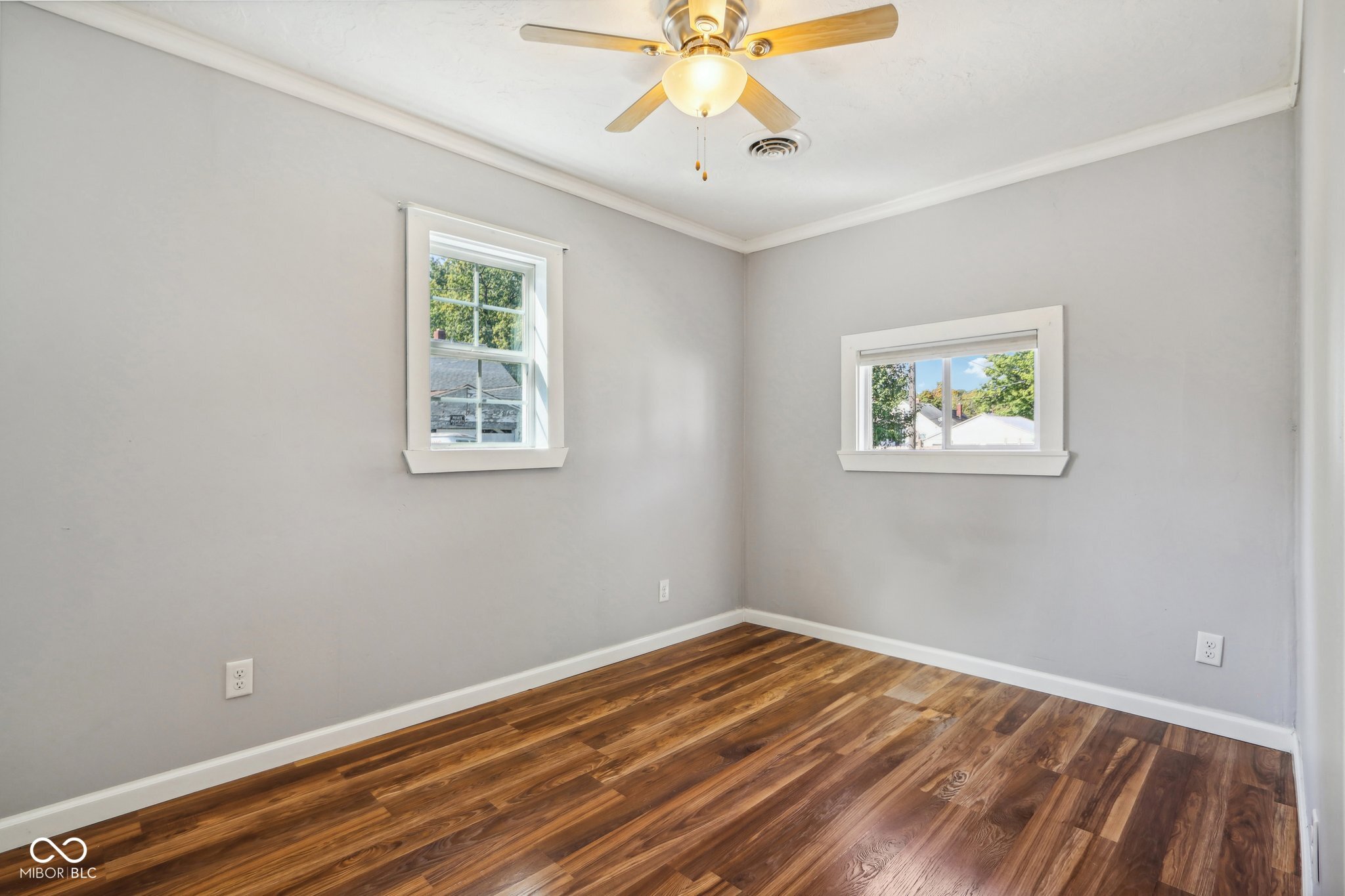 512 Marine Drive