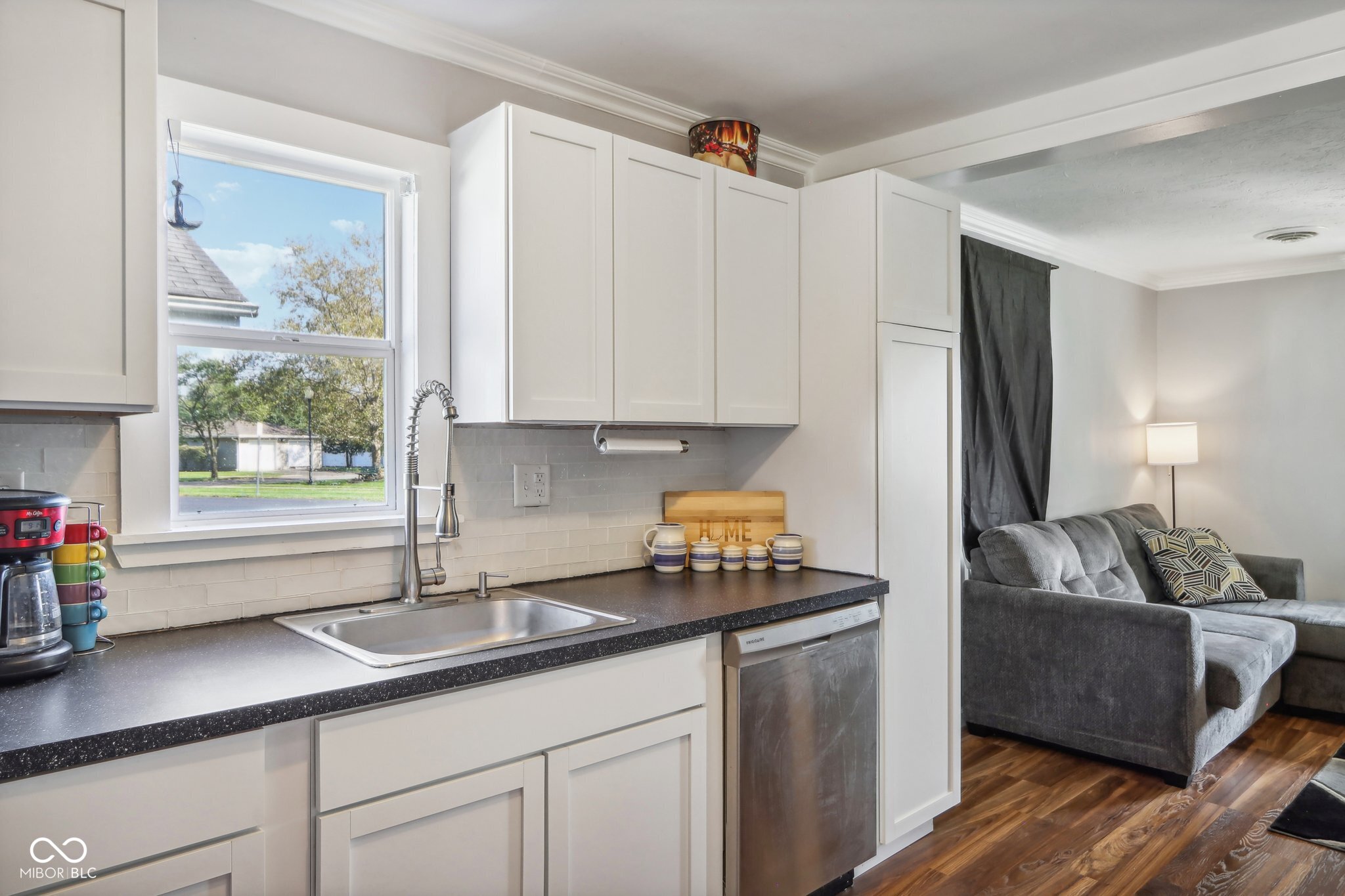512 Marine Drive