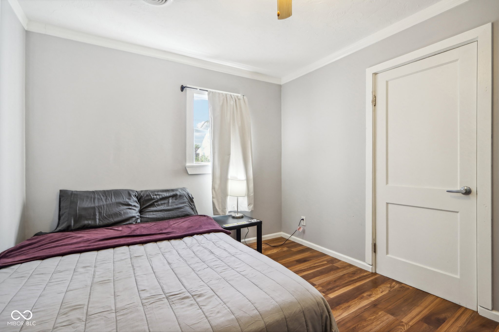 512 Marine Drive