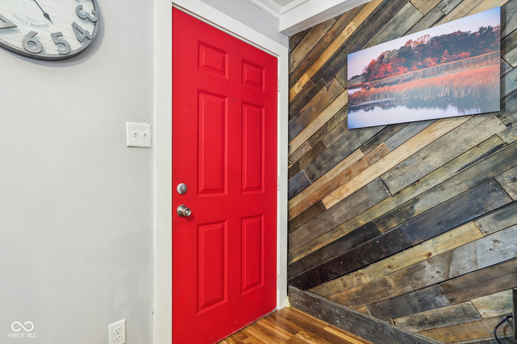 512 Marine Drive