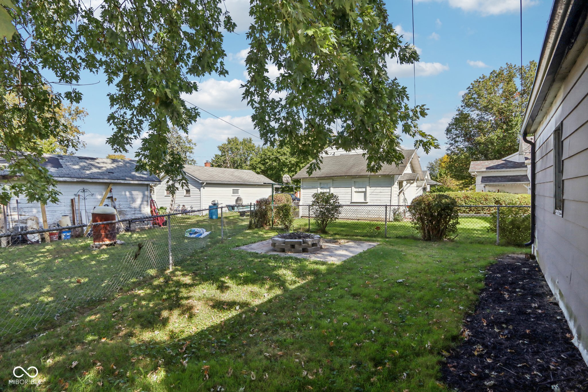 512 Marine Drive