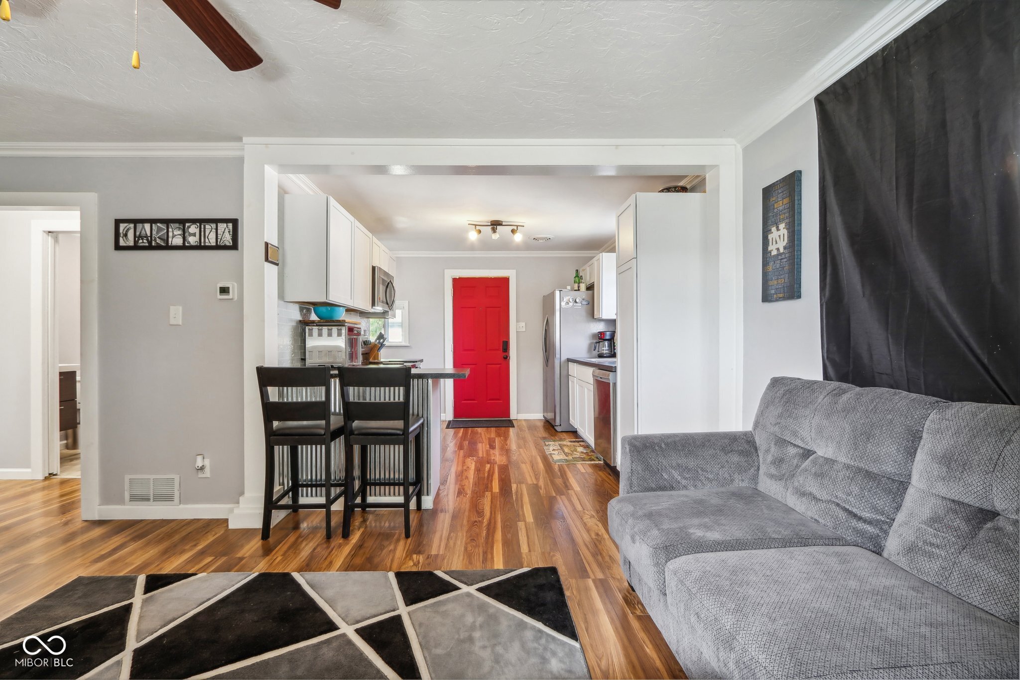 512 Marine Drive