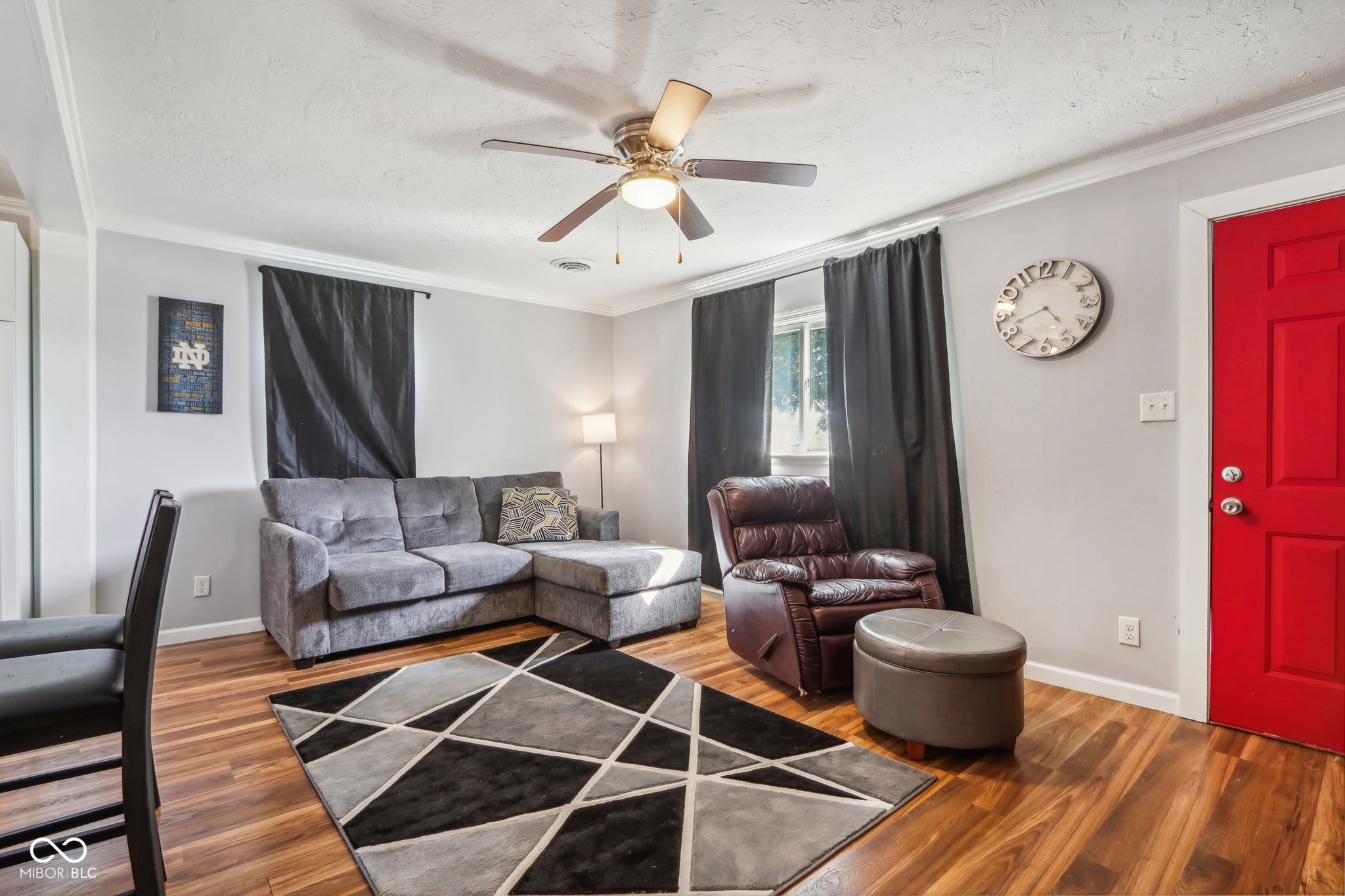512 Marine Drive