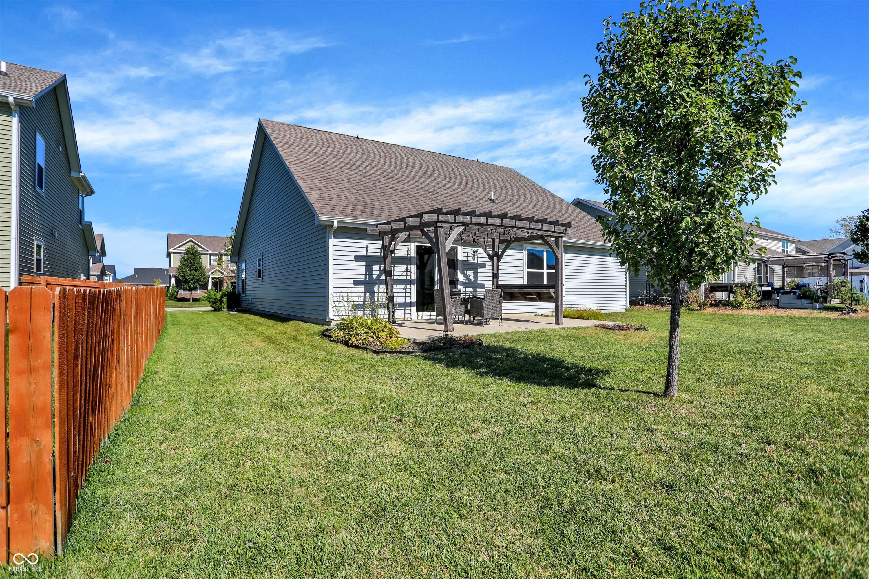 855 Adena Lane