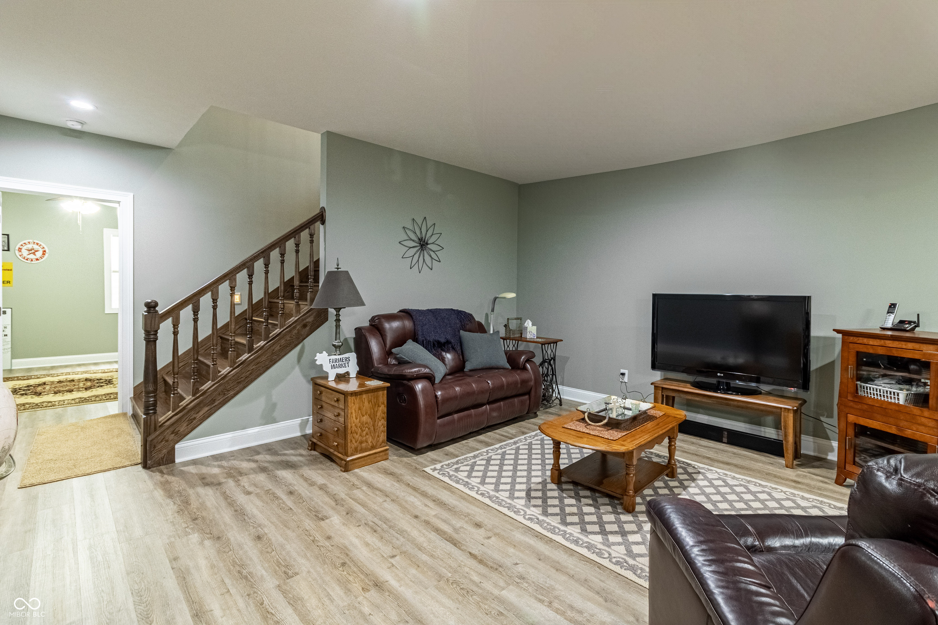 100 Chateau Drive