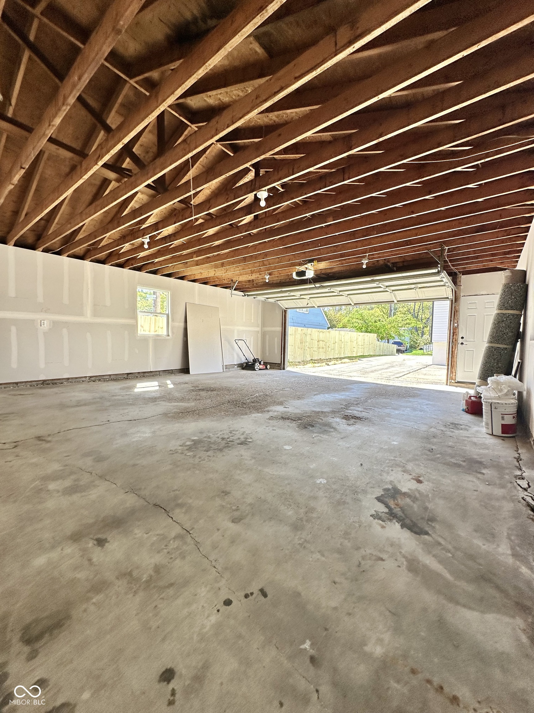 3975 Arborcrest Drive