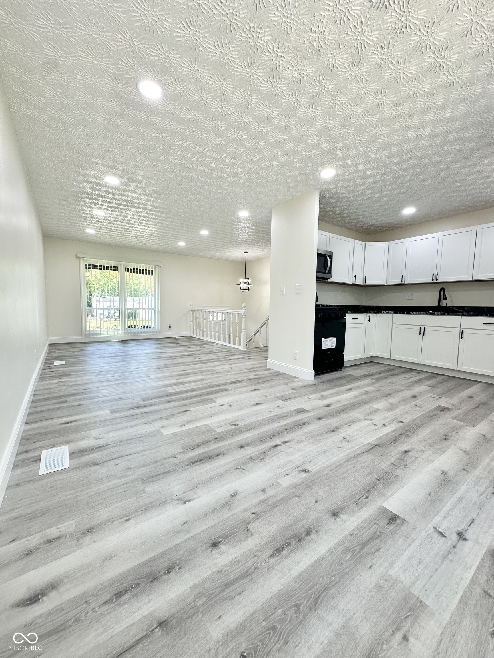 3975 Arborcrest Drive