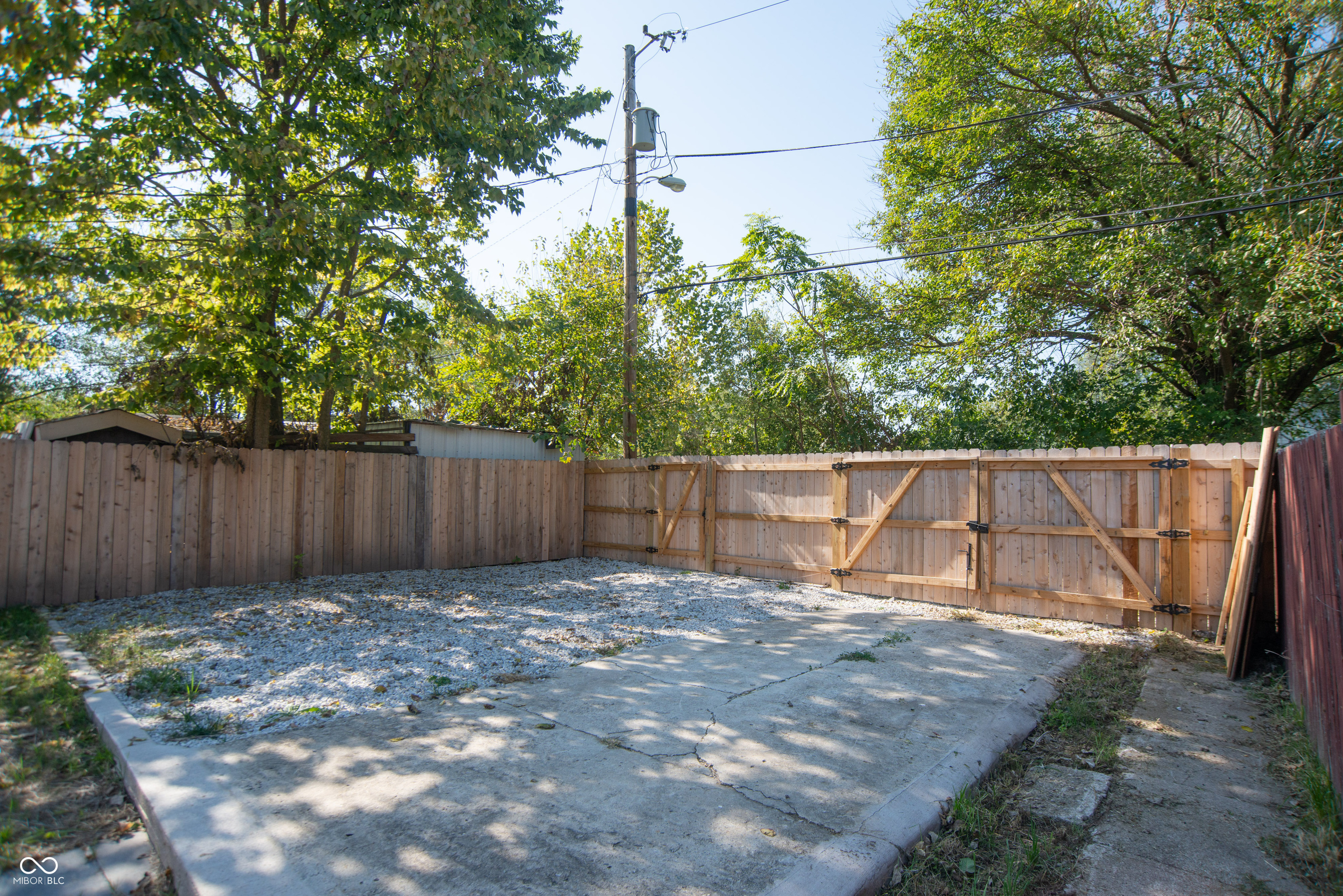 526 S Holmes Avenue