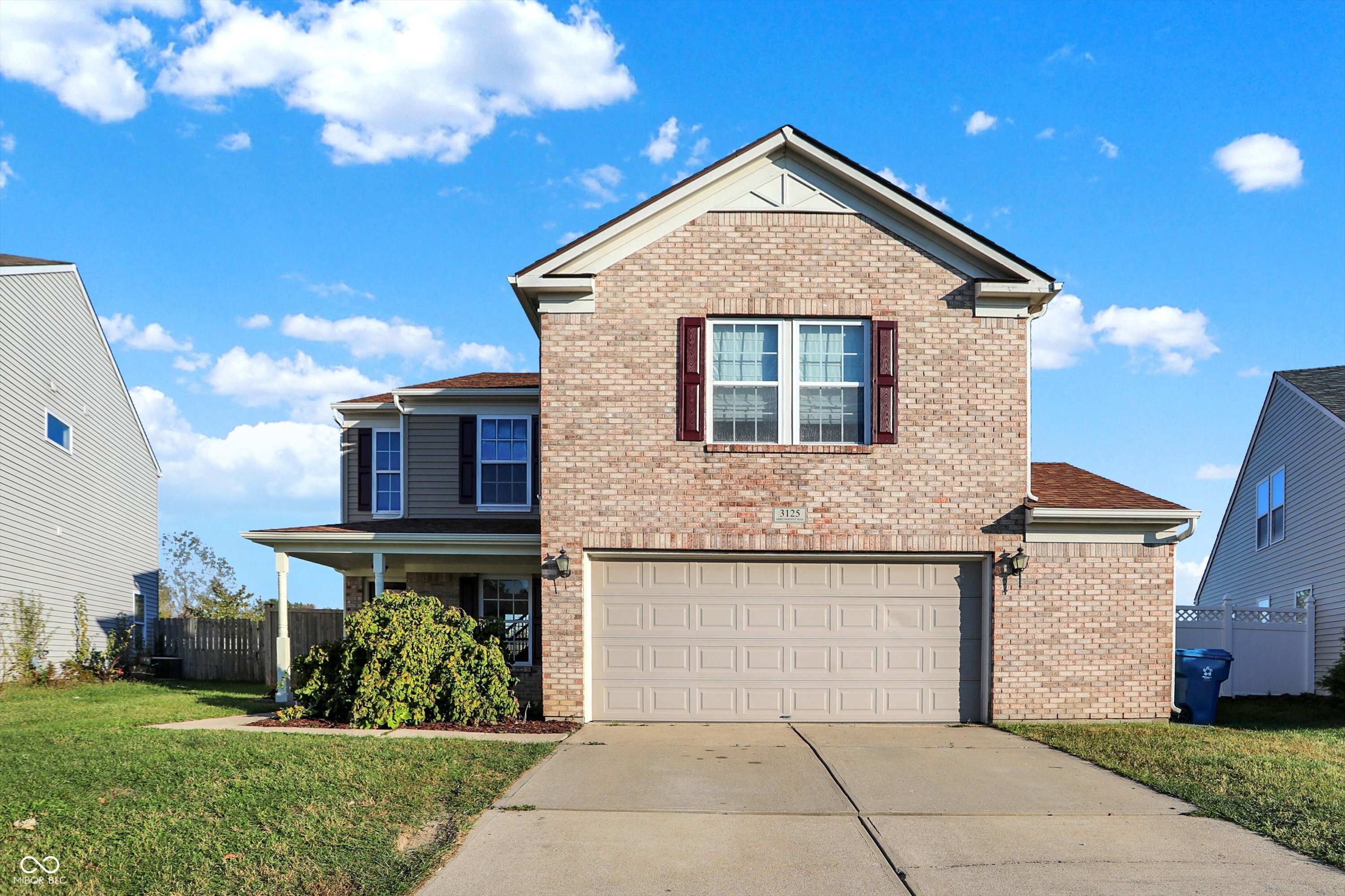 3125 Arrowroot Way