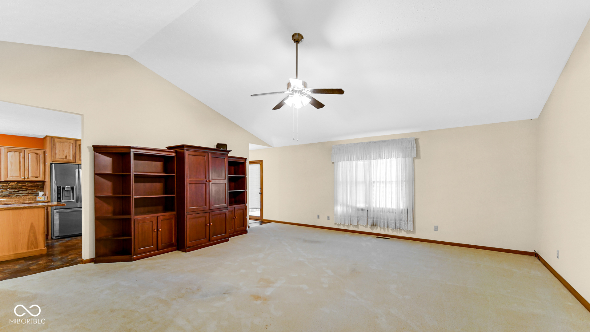 212 Hollowview Drive