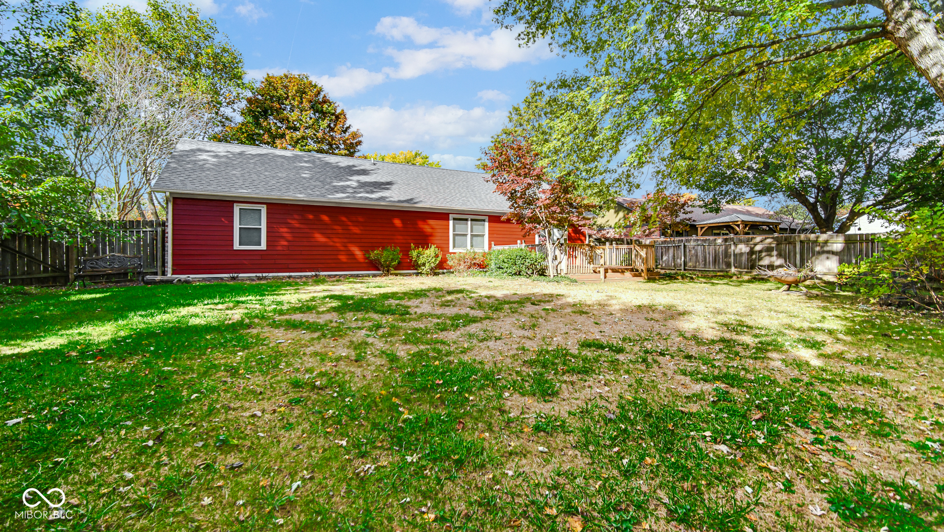 212 Hollowview Drive