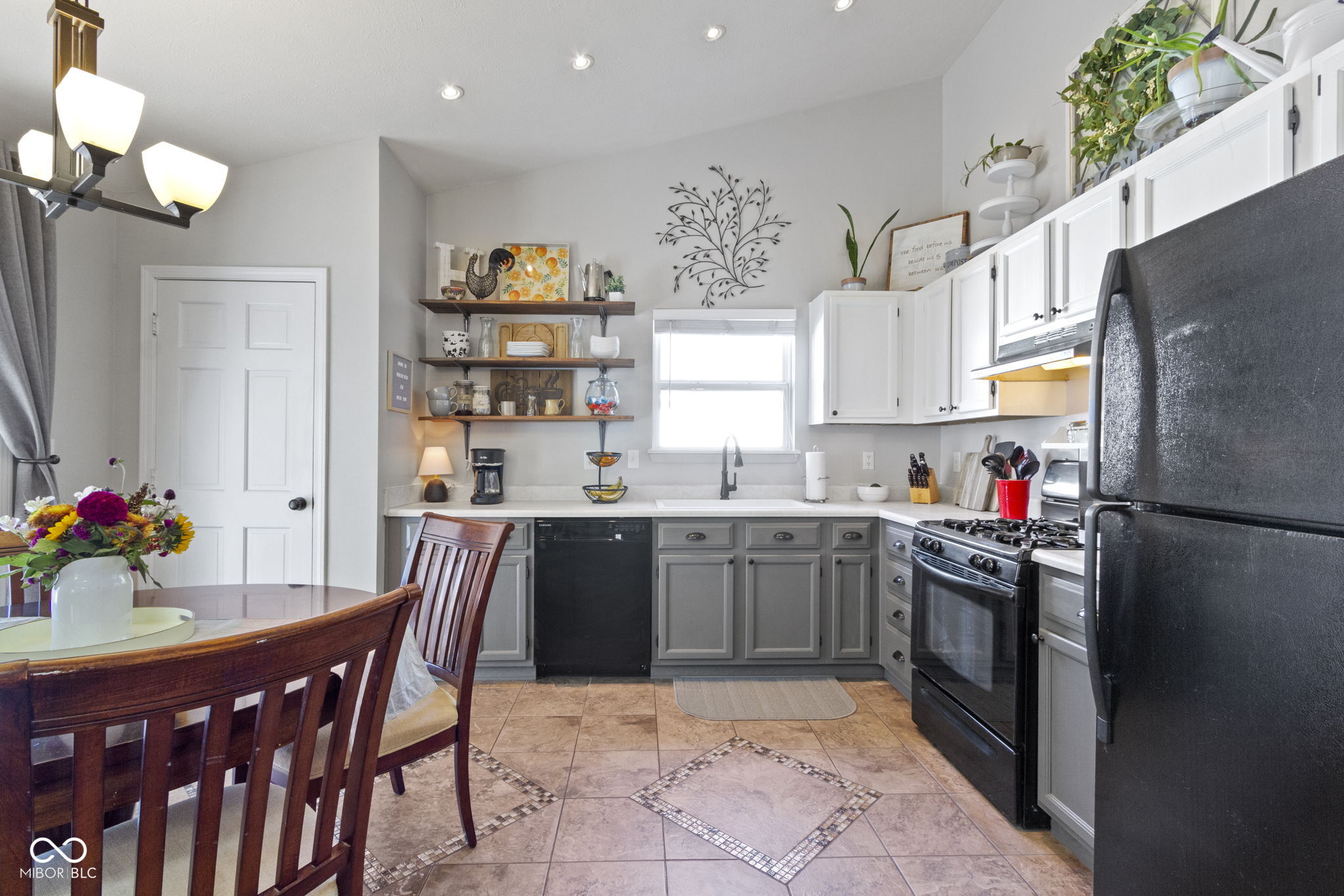 3428 Trillium Court