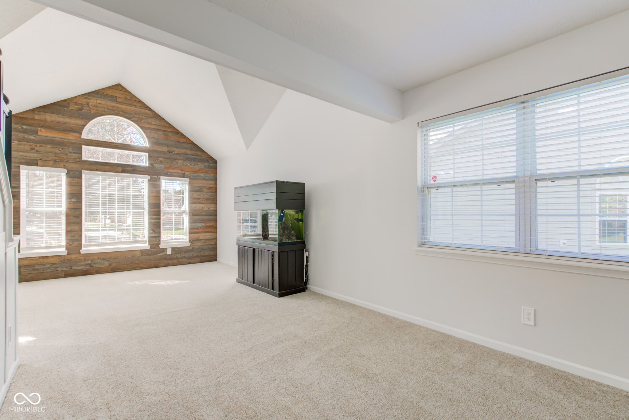 6489 Hunters Green Place
