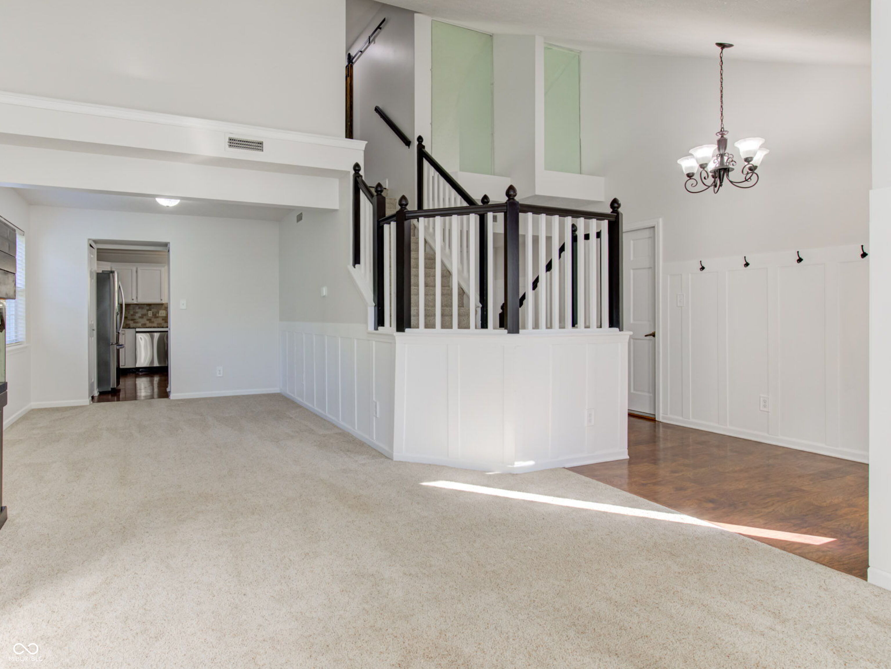 6489 Hunters Green Place