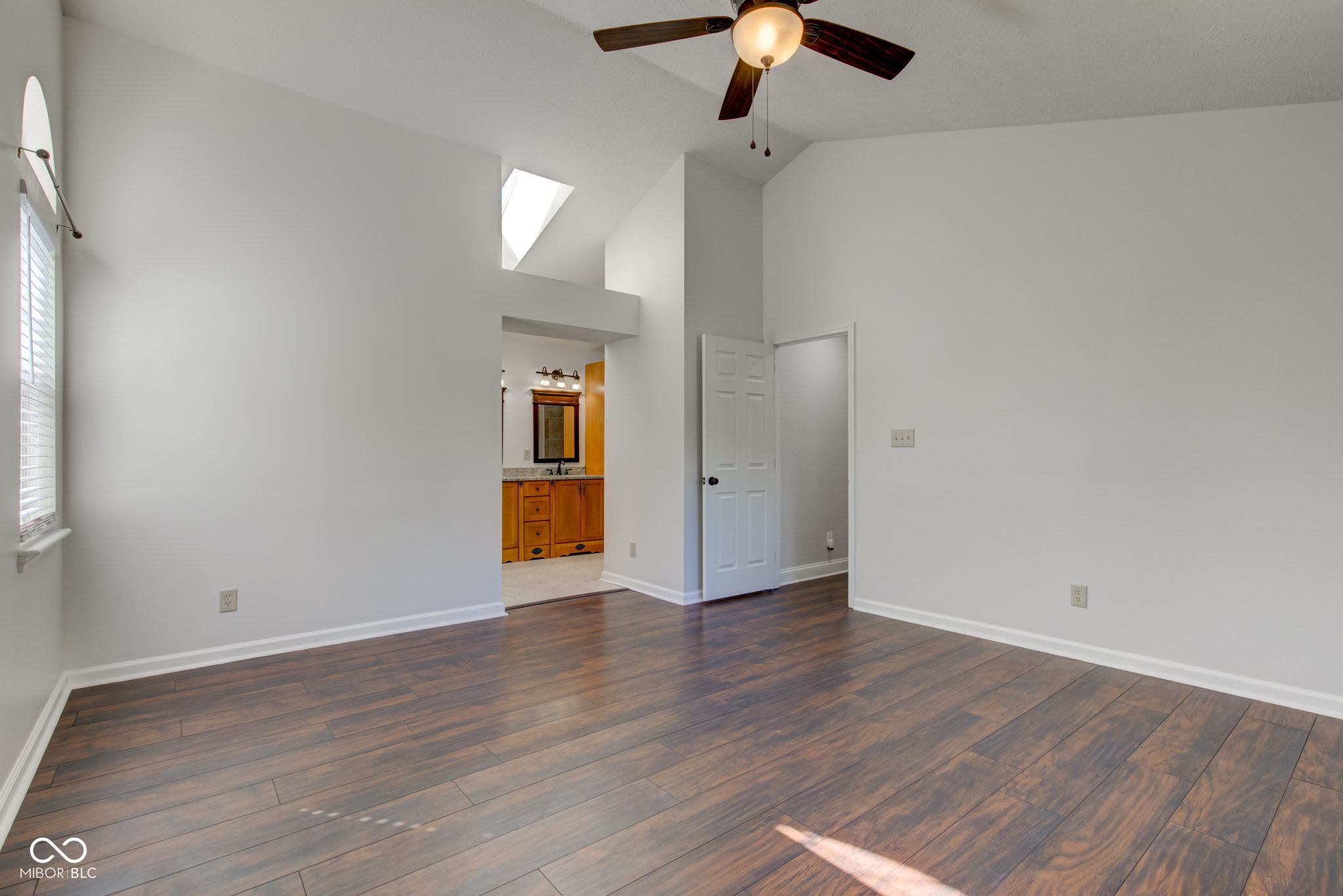 6489 Hunters Green Place