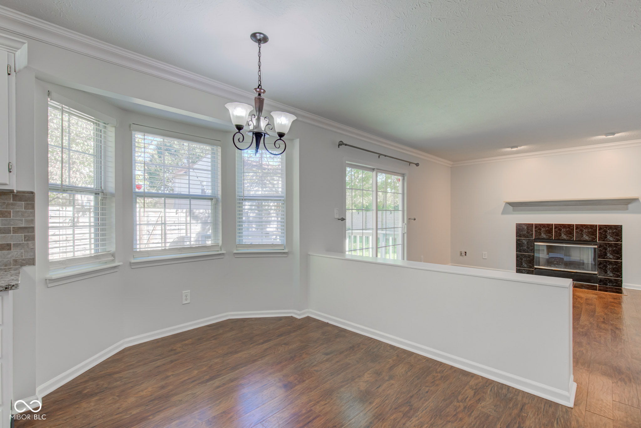 6489 Hunters Green Place