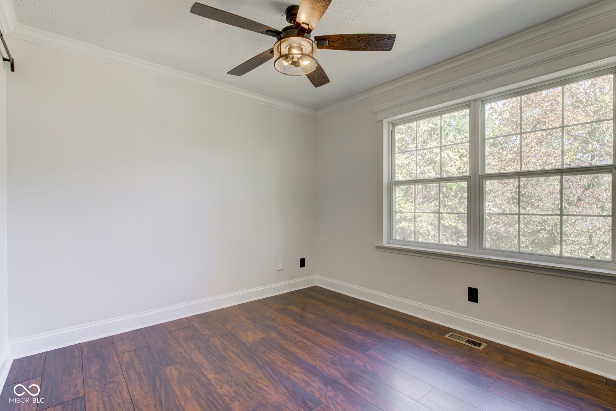 6489 Hunters Green Place