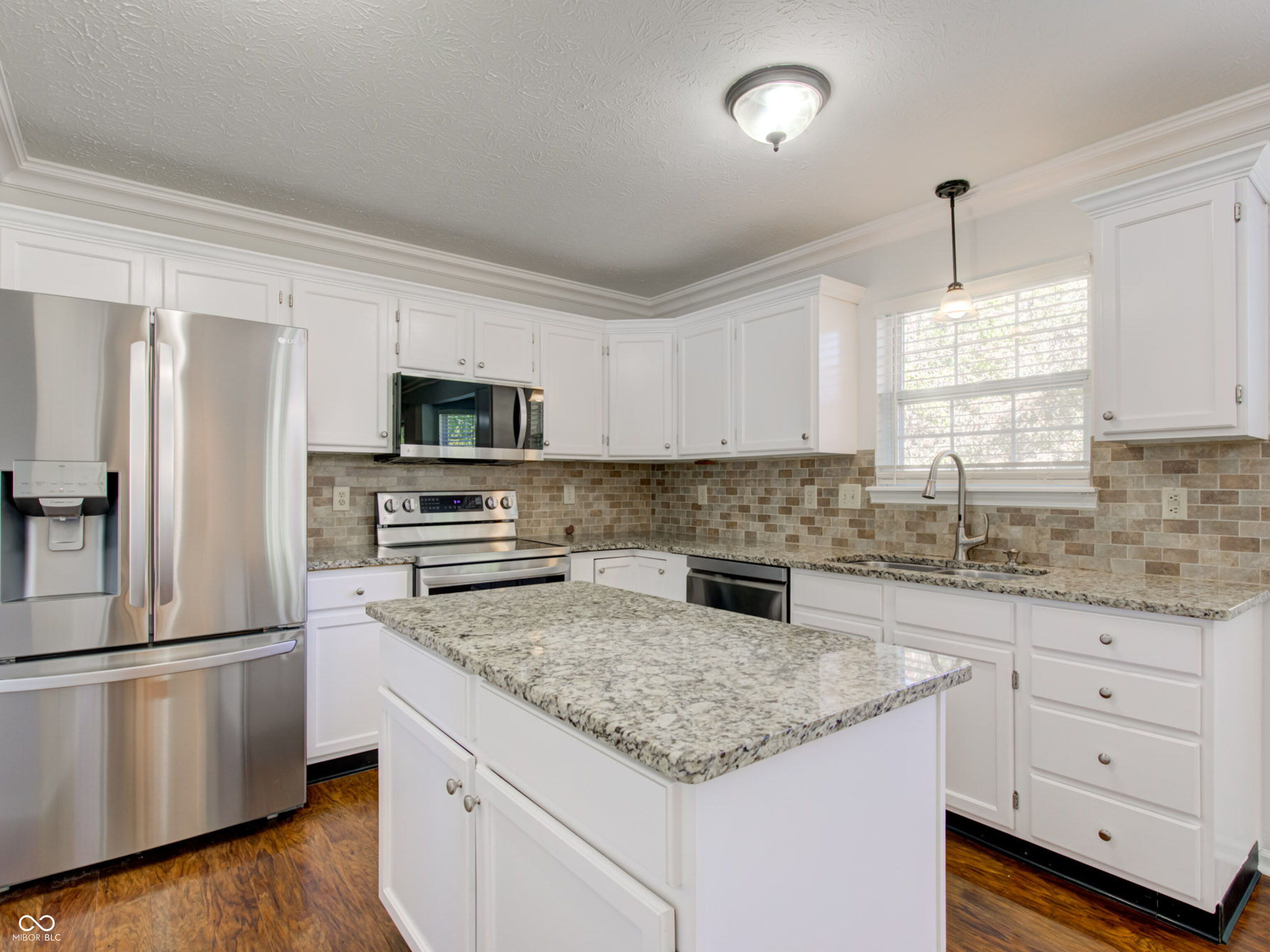 6489 Hunters Green Place
