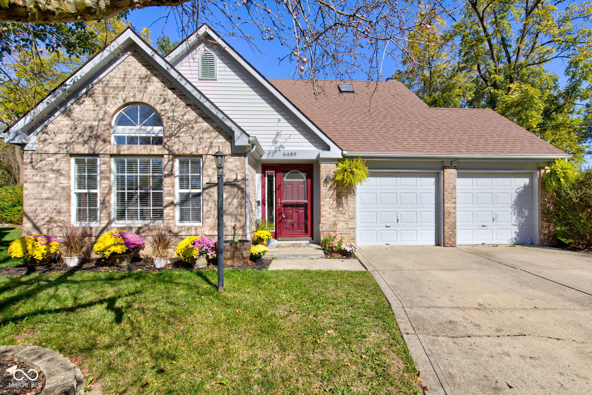 6489 Hunters Green Place