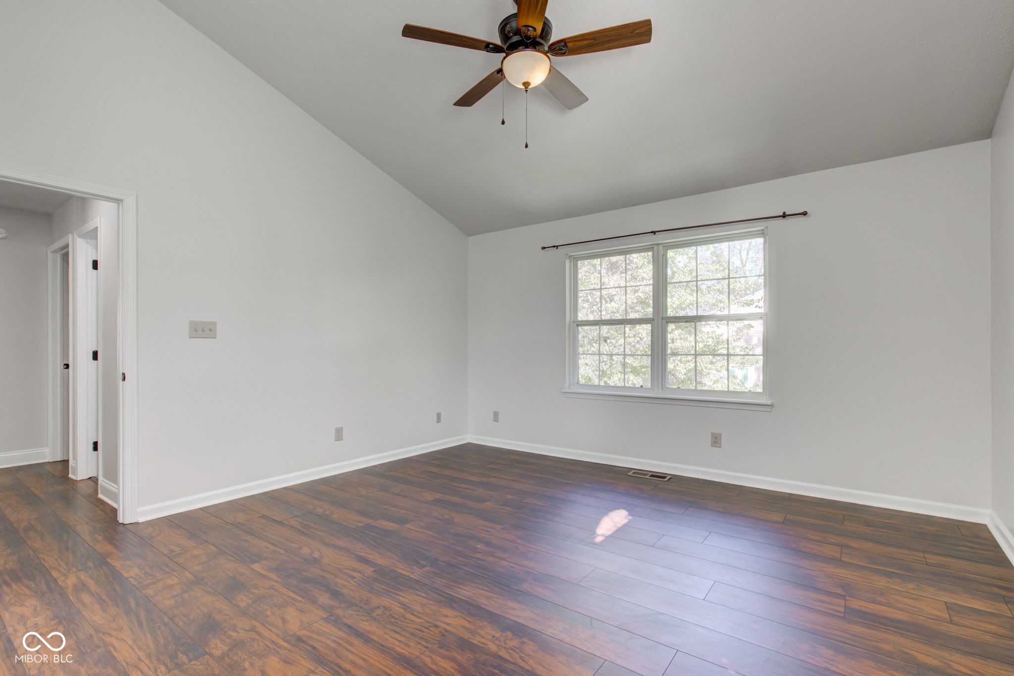 6489 Hunters Green Place