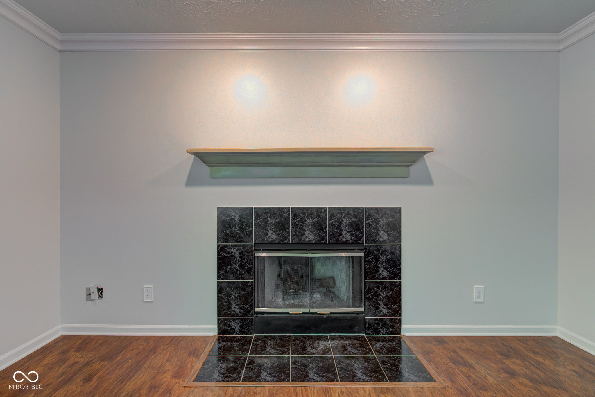 6489 Hunters Green Place