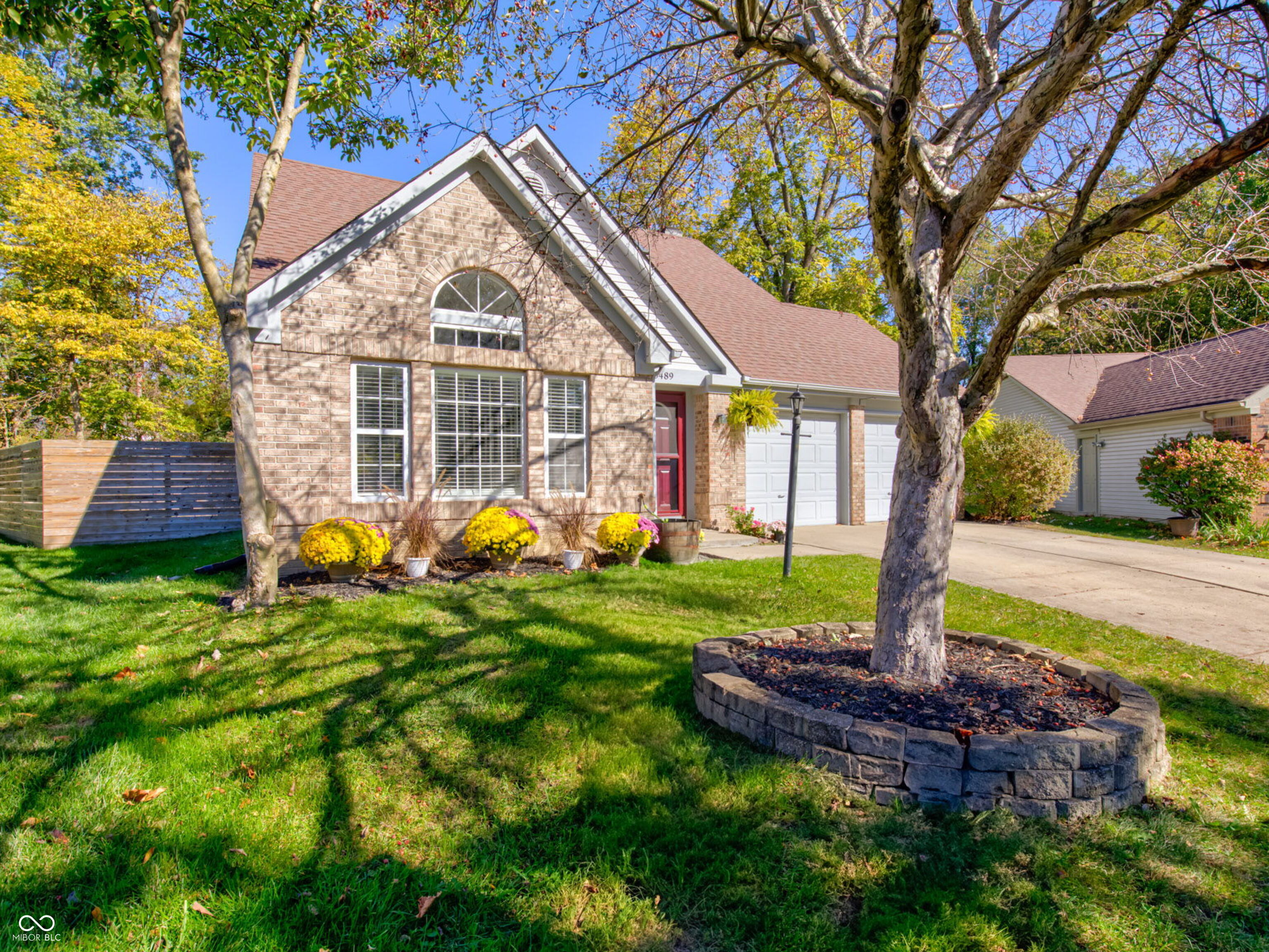6489 Hunters Green Place