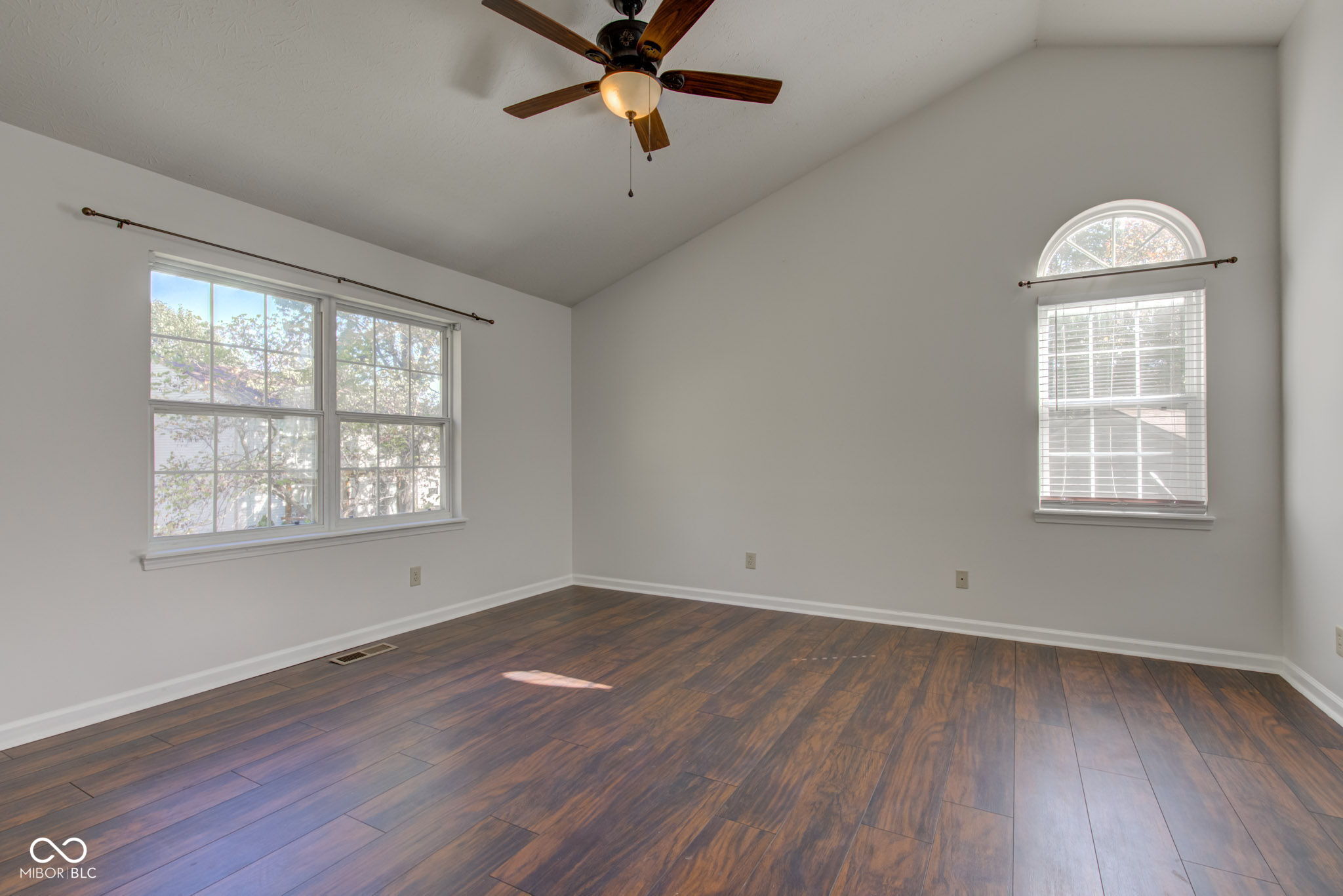 6489 Hunters Green Place