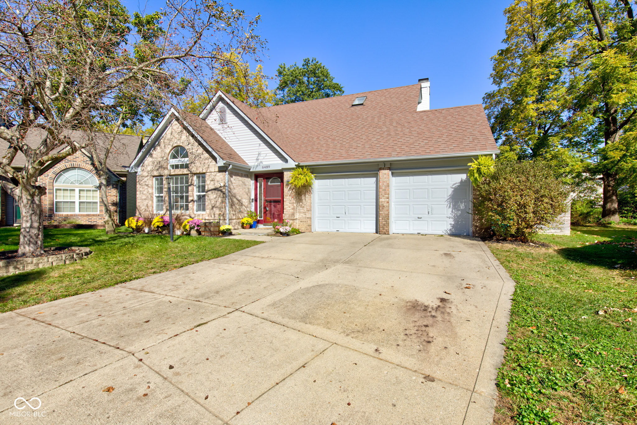 6489 Hunters Green Place