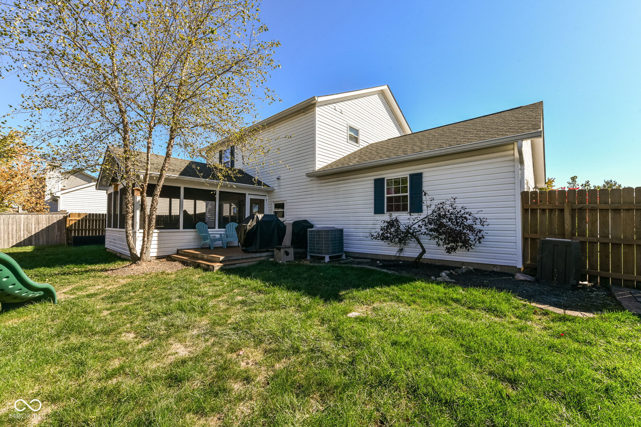 10121 Youngwood Lane