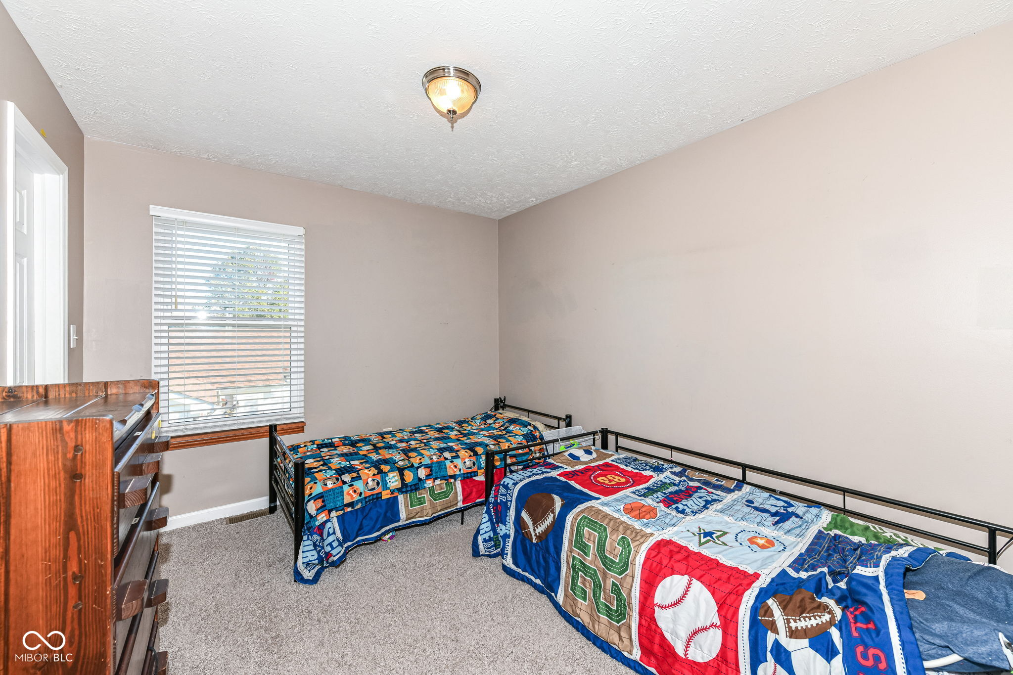 10121 Youngwood Lane
