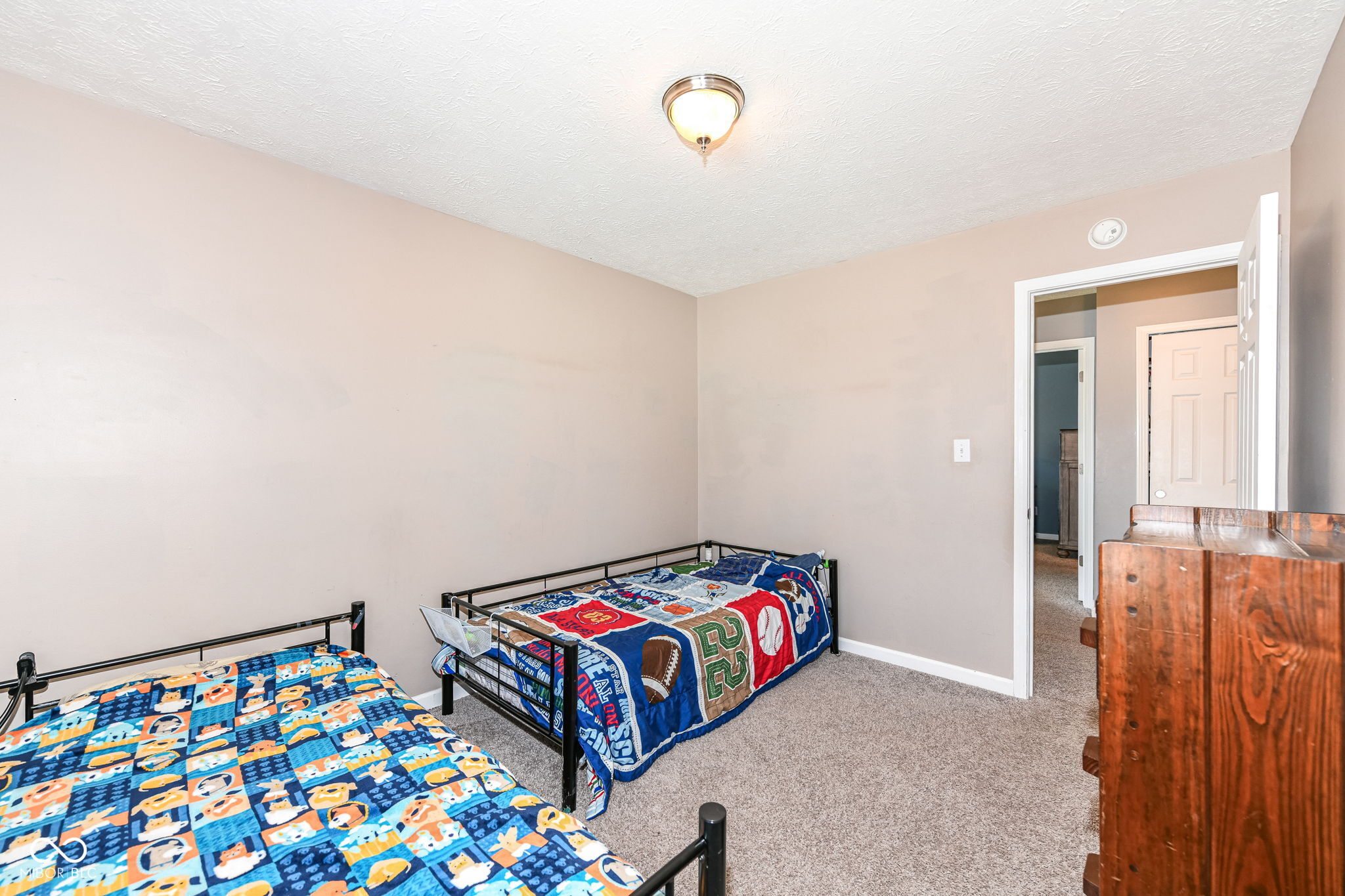 10121 Youngwood Lane