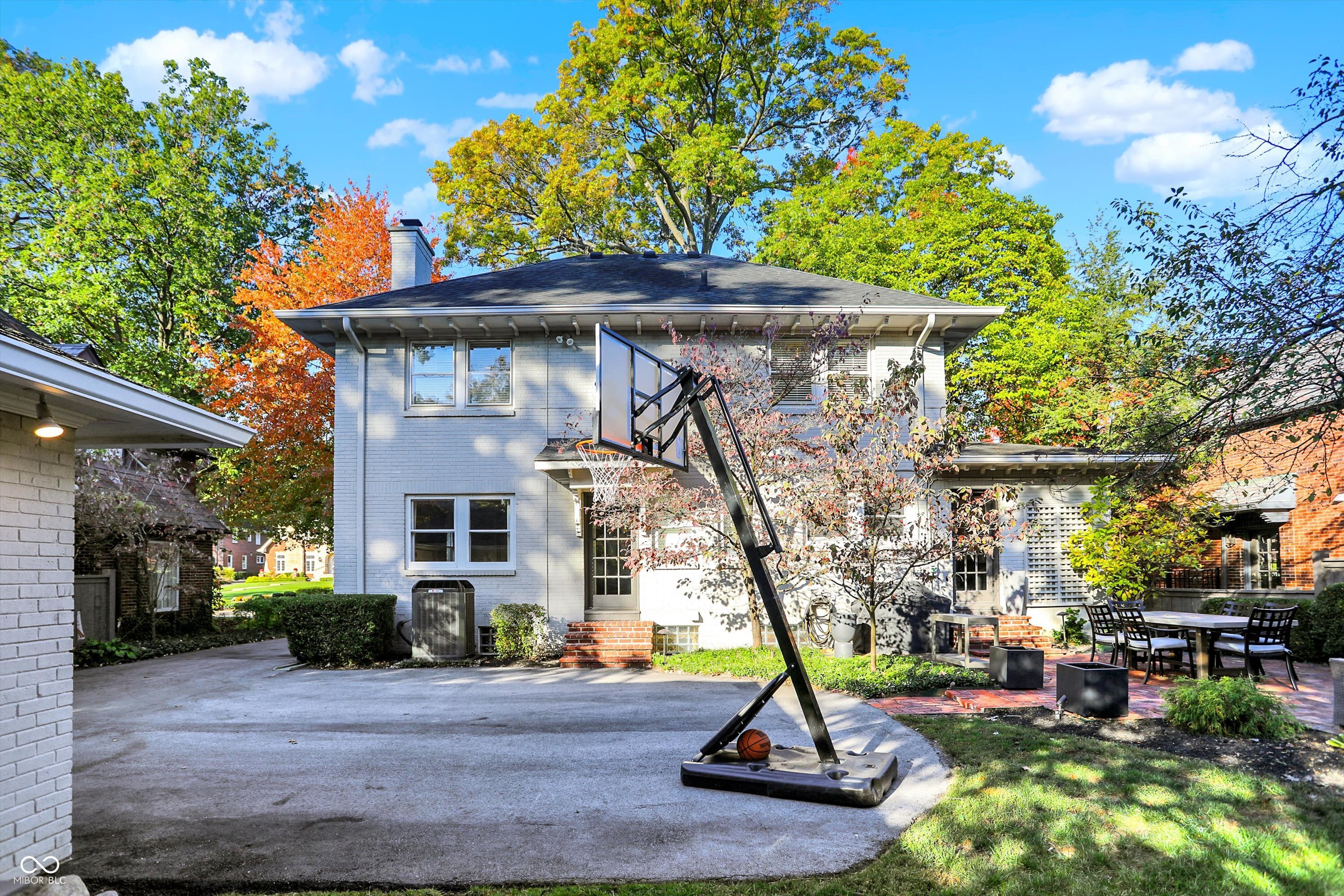 5315 N Pennsylvania Street