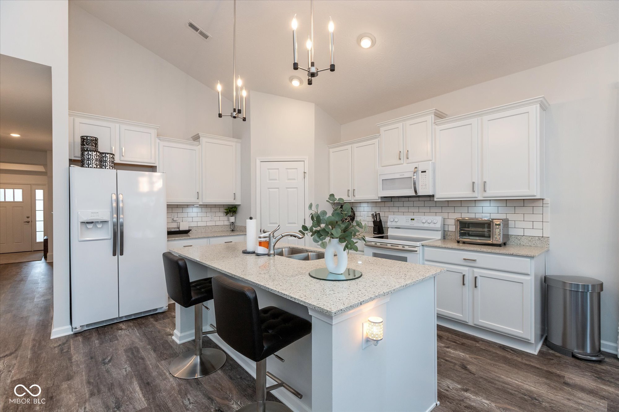 8118 Ambrosia Lane