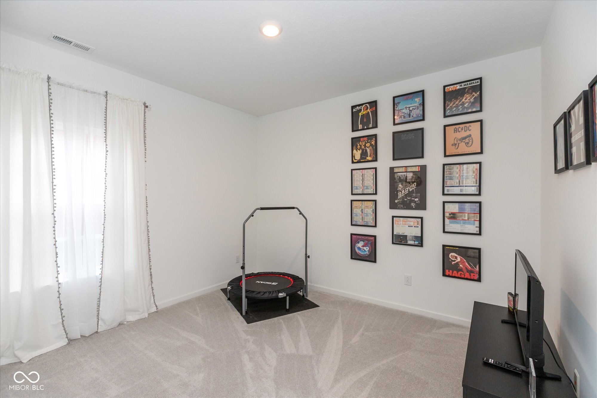 8118 Ambrosia Lane
