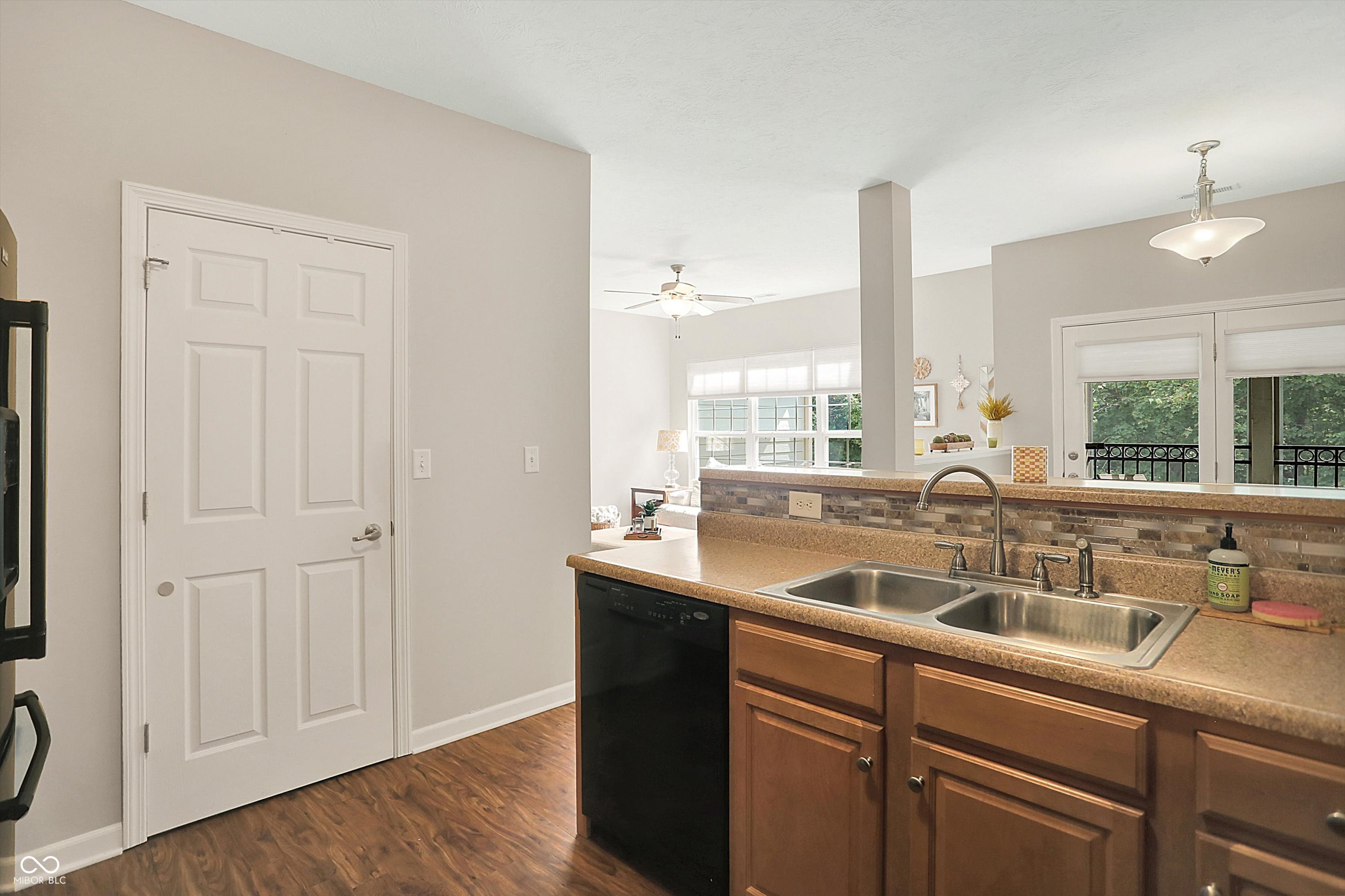 1597 Lacebark Drive Unit: F