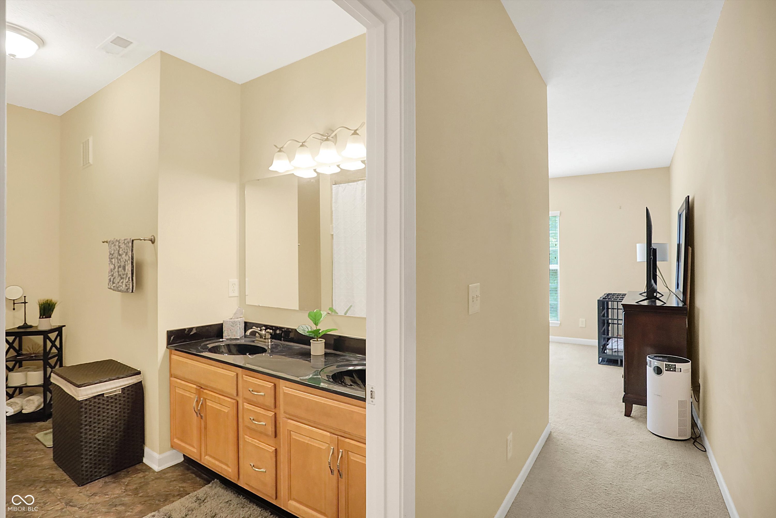 1597 Lacebark Drive Unit: F