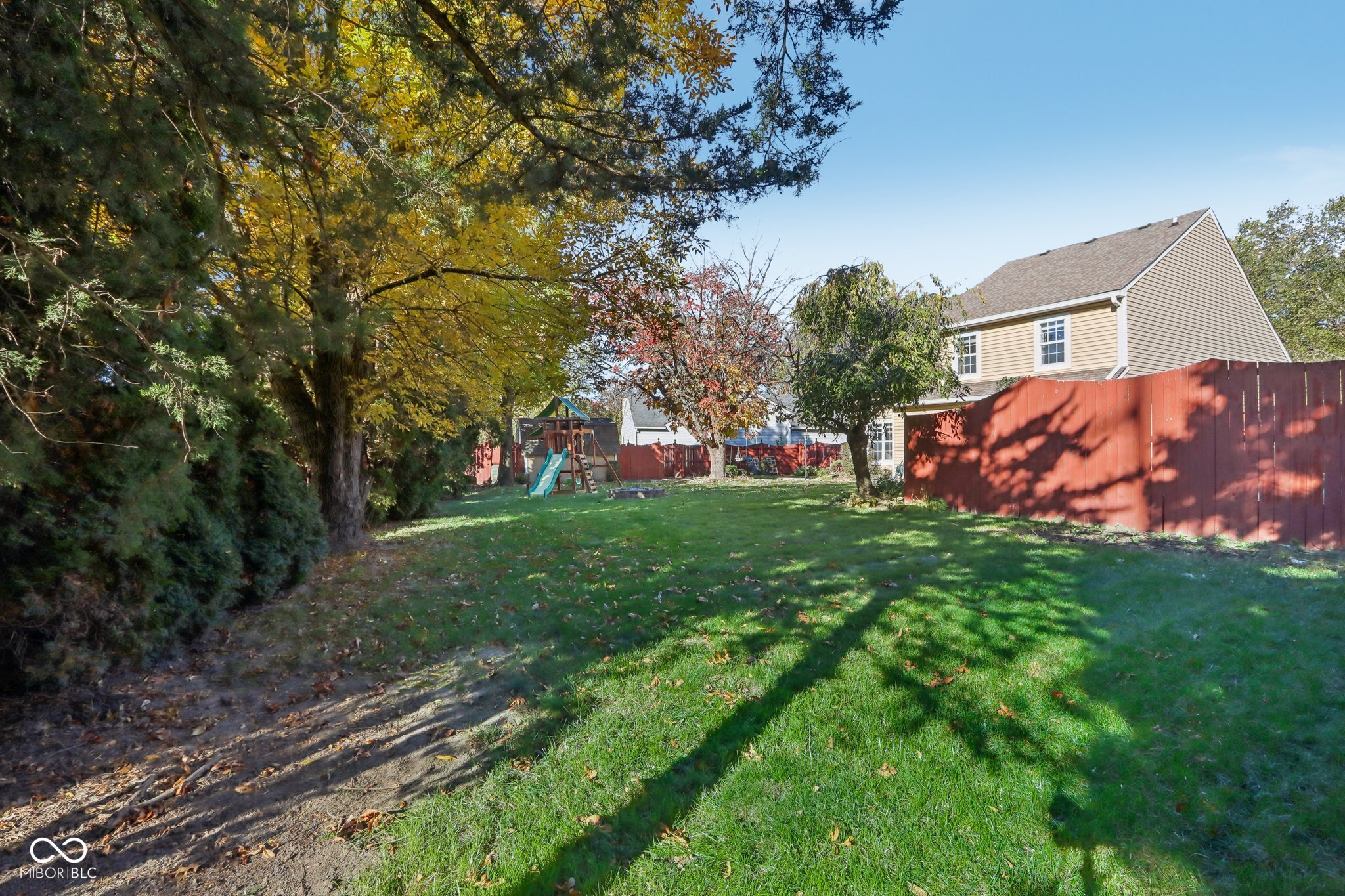 6913 Hardwood Drive