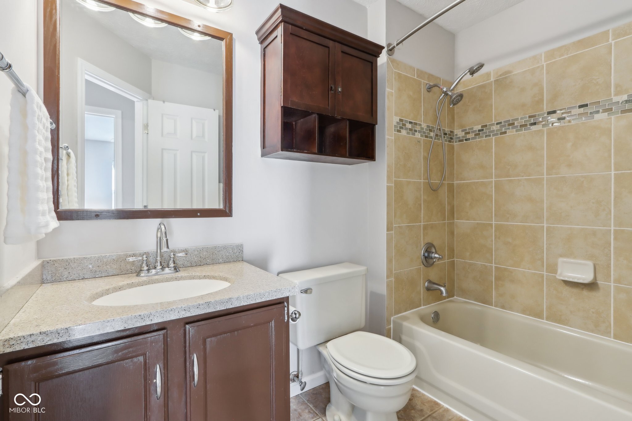6913 Hardwood Drive