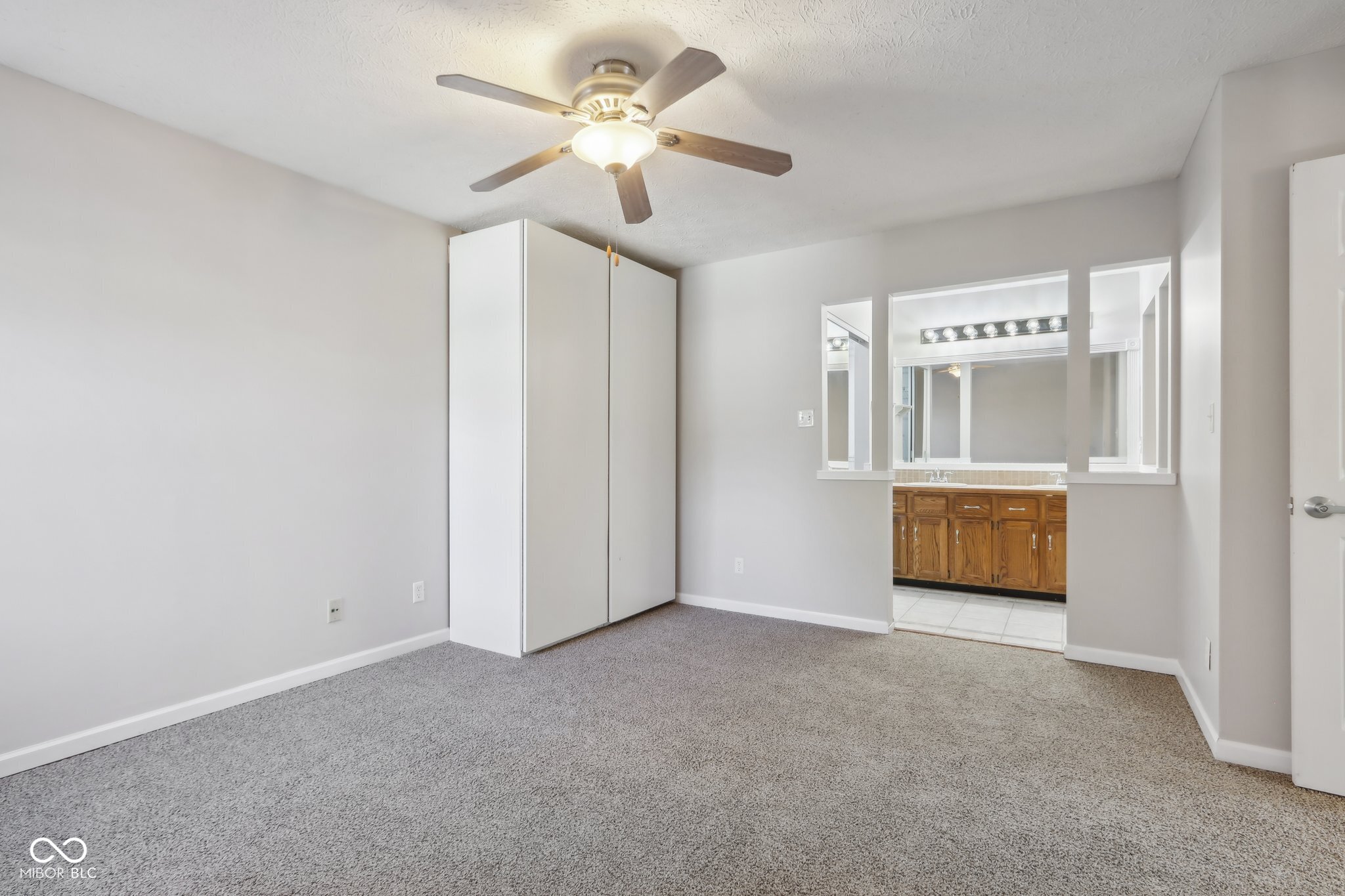 6913 Hardwood Drive