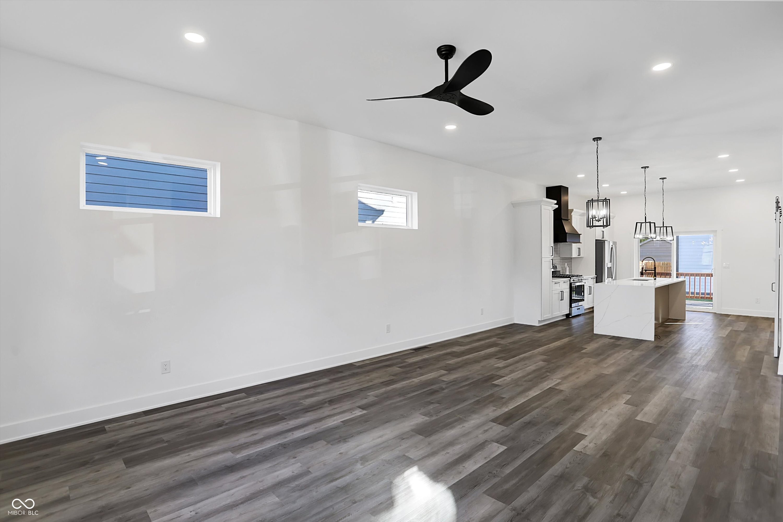 1045 Villa Avenue