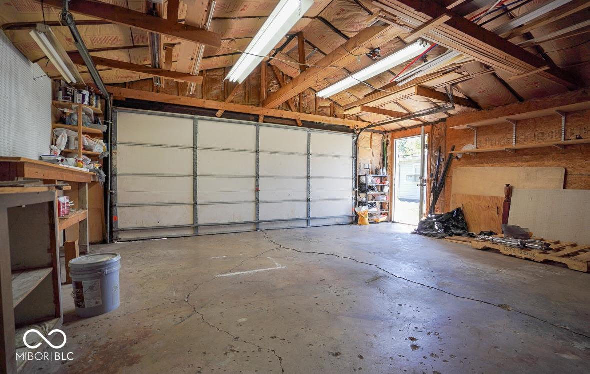 2359 Courtney Road