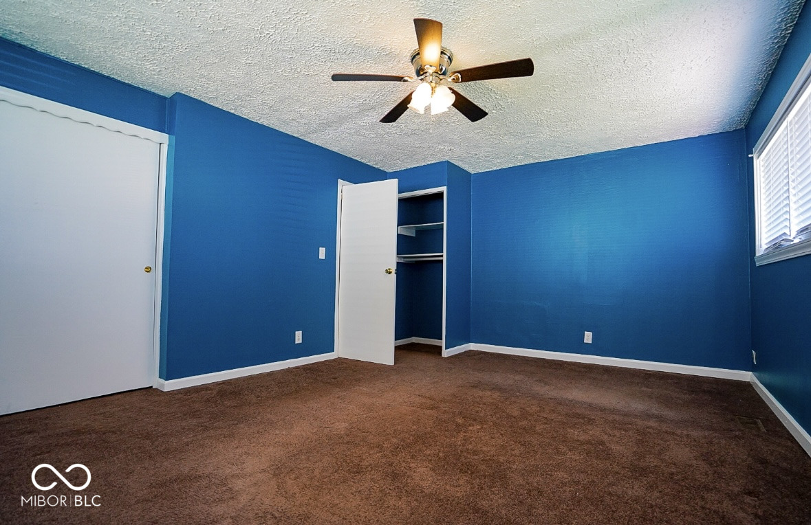 2359 Courtney Road