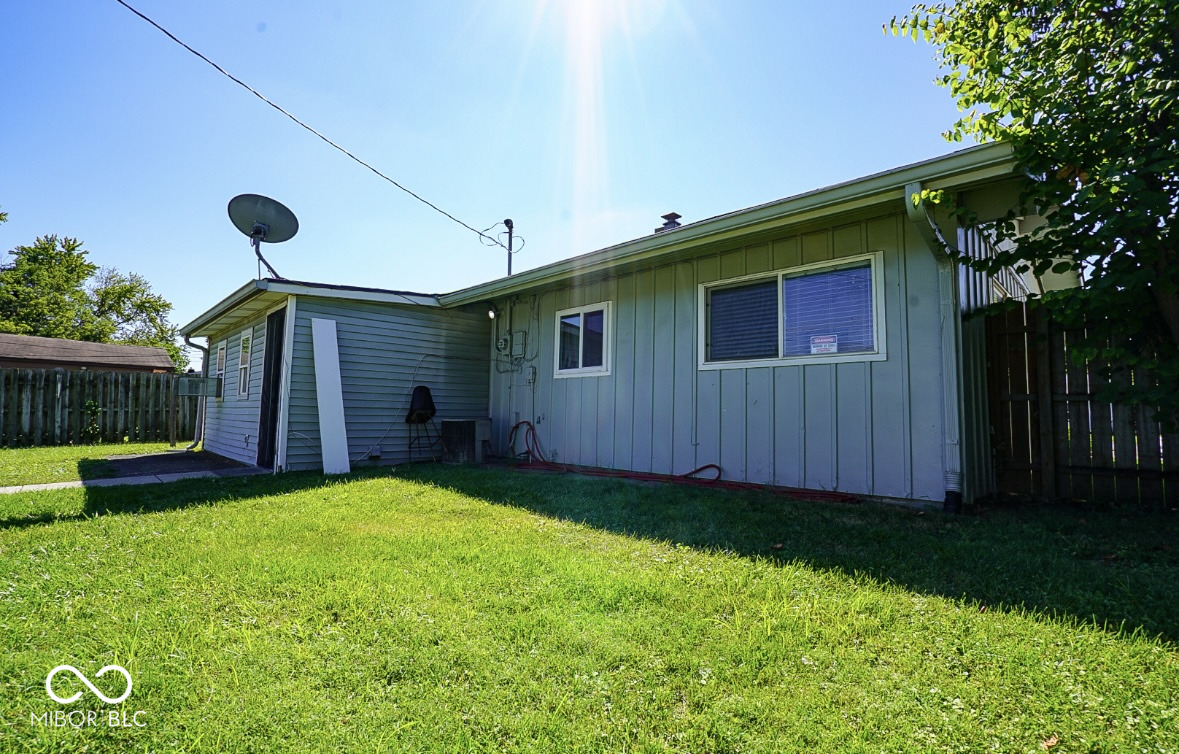 2359 Courtney Road