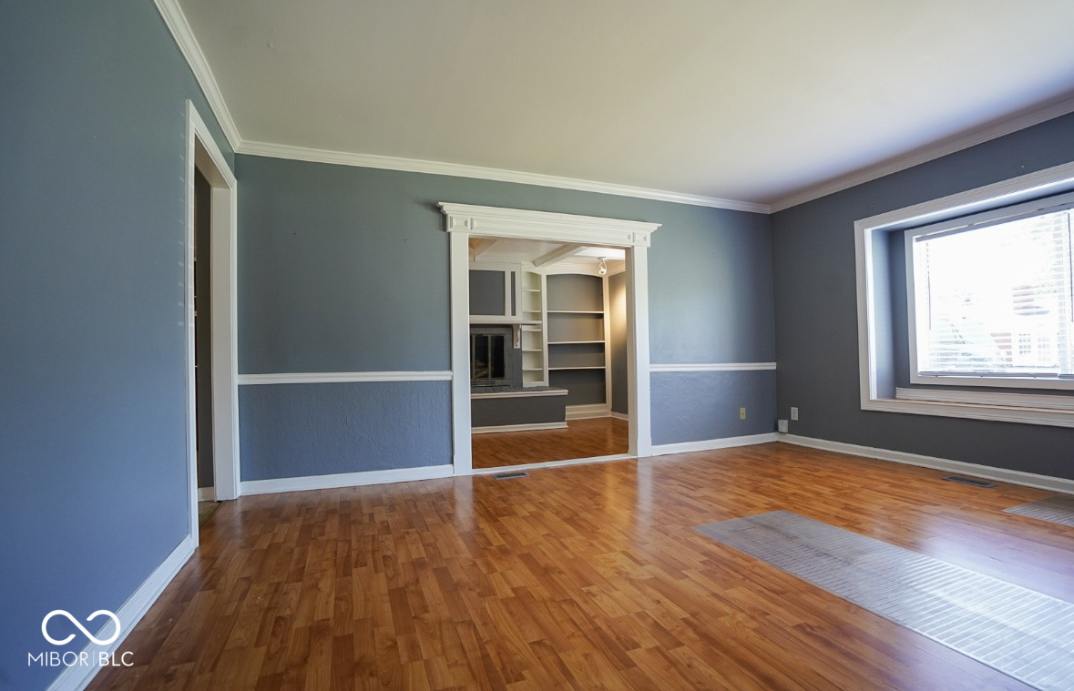 2359 Courtney Road