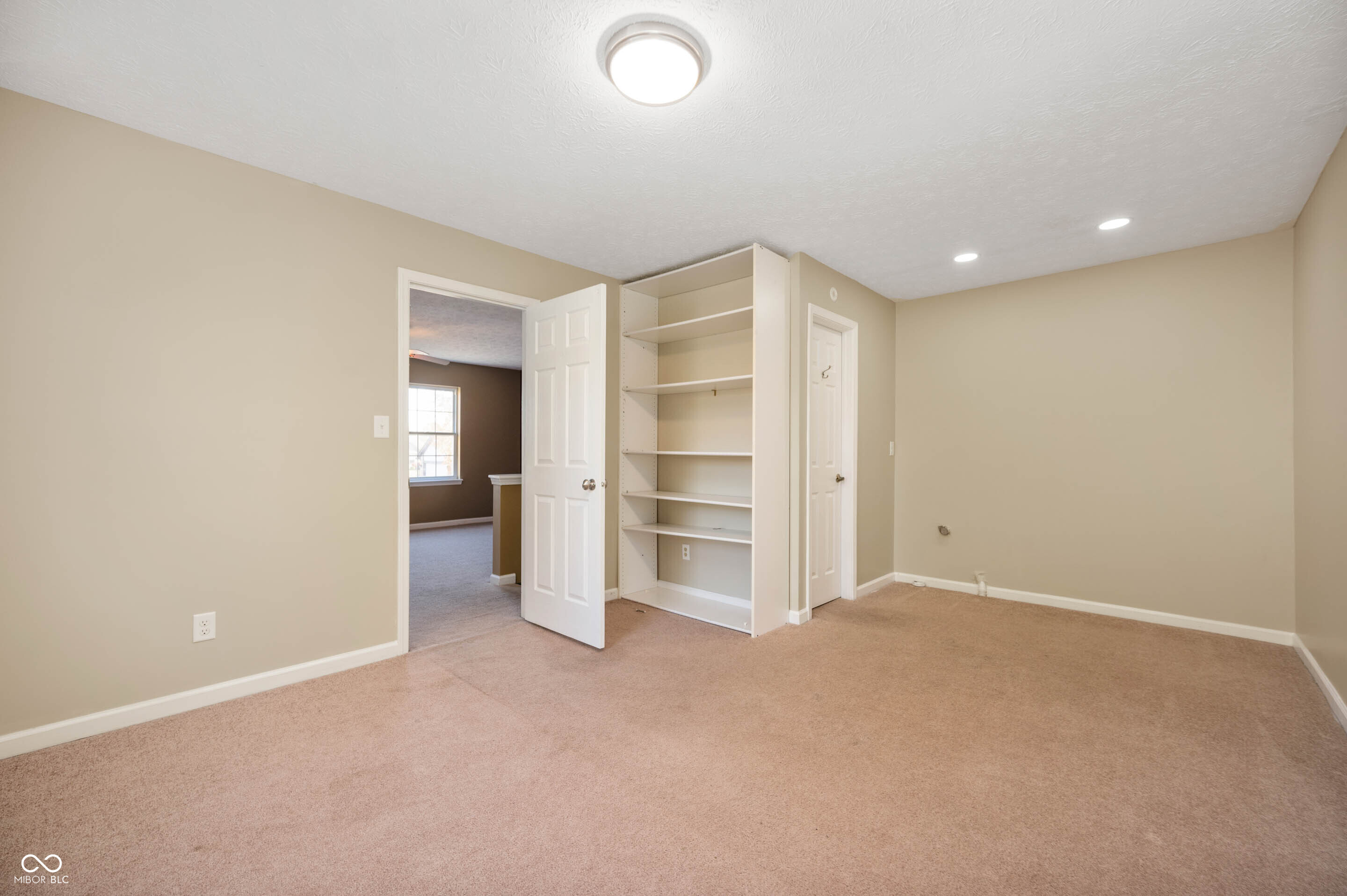 1801 Woodstream Court